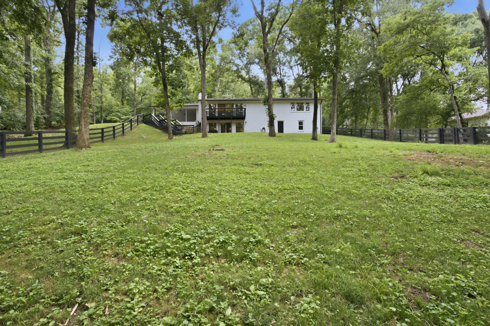 133 Featherstone Dr, Franklin, TN 37069