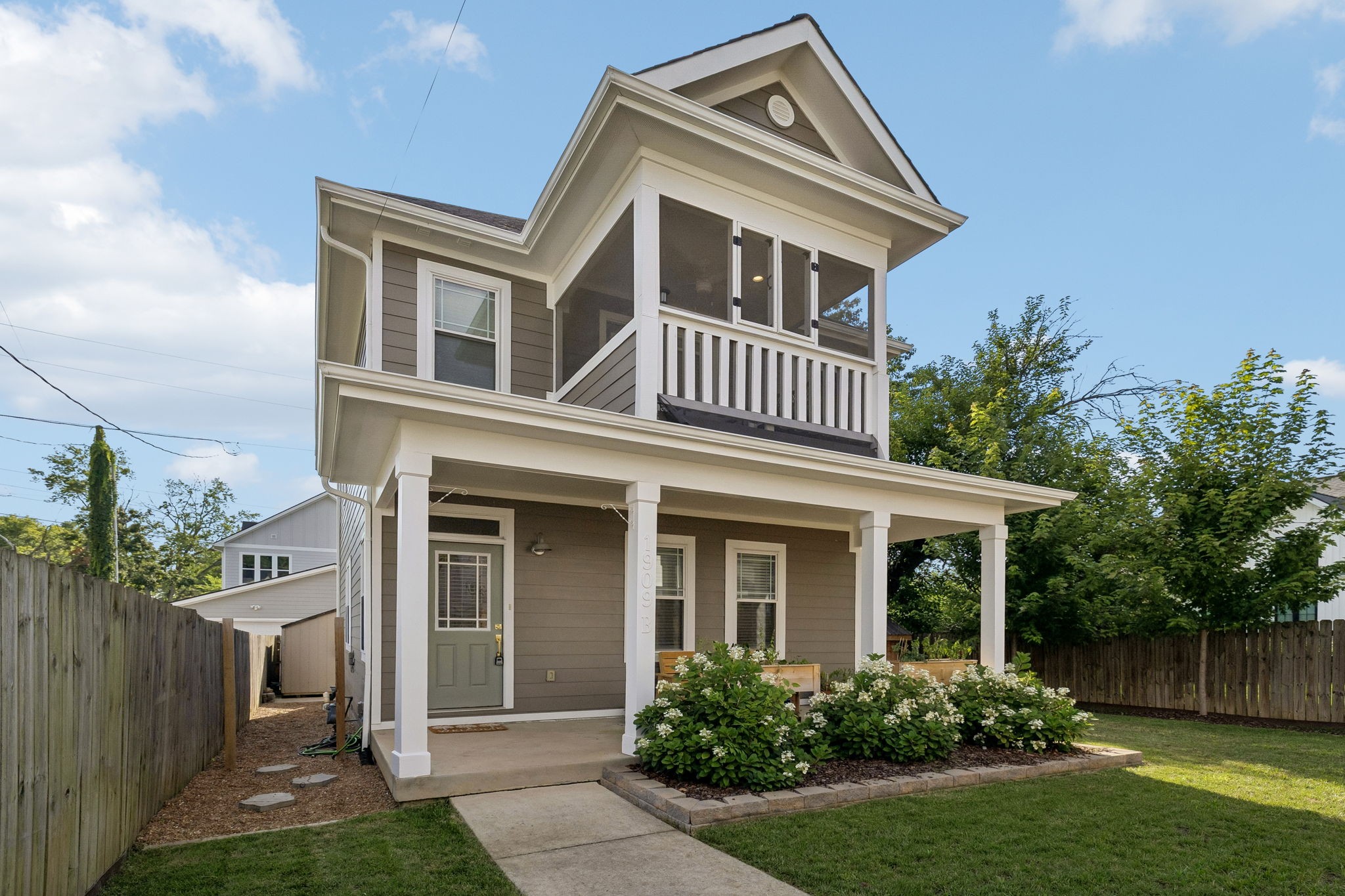 1909B Delta Ave, Nashville, TN 37208