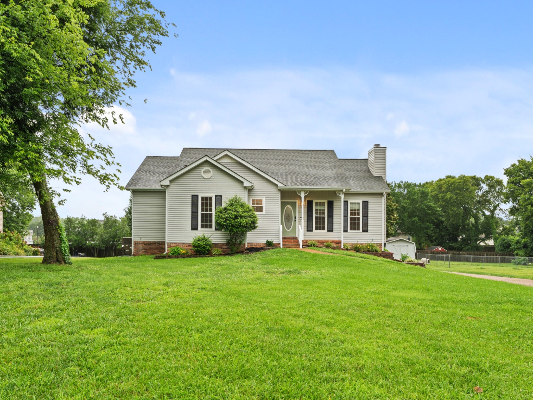 3708 Jay Ln, Spring Hill, TN 37174