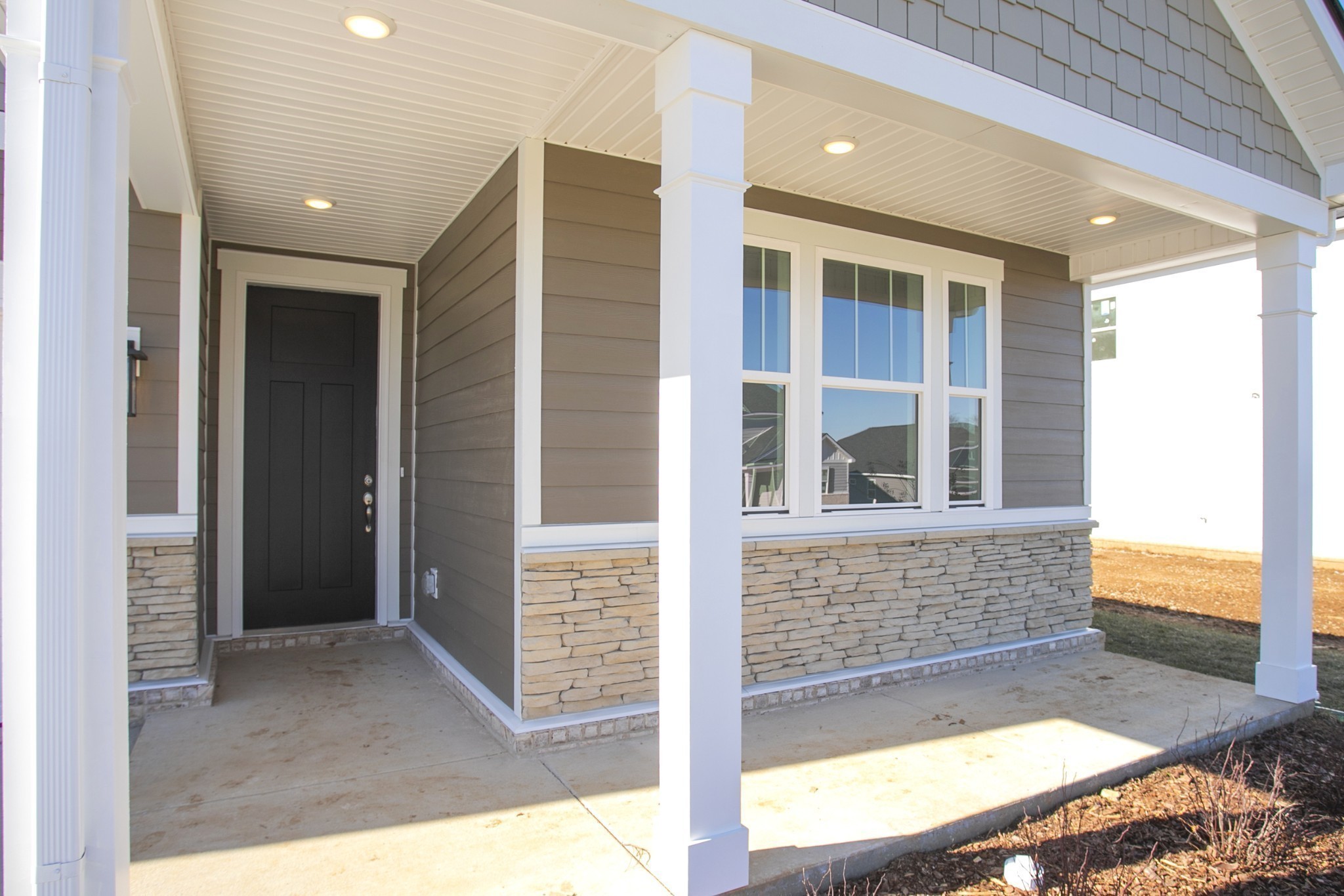 1544 Oak Spring Dr, Columbia, TN 38401