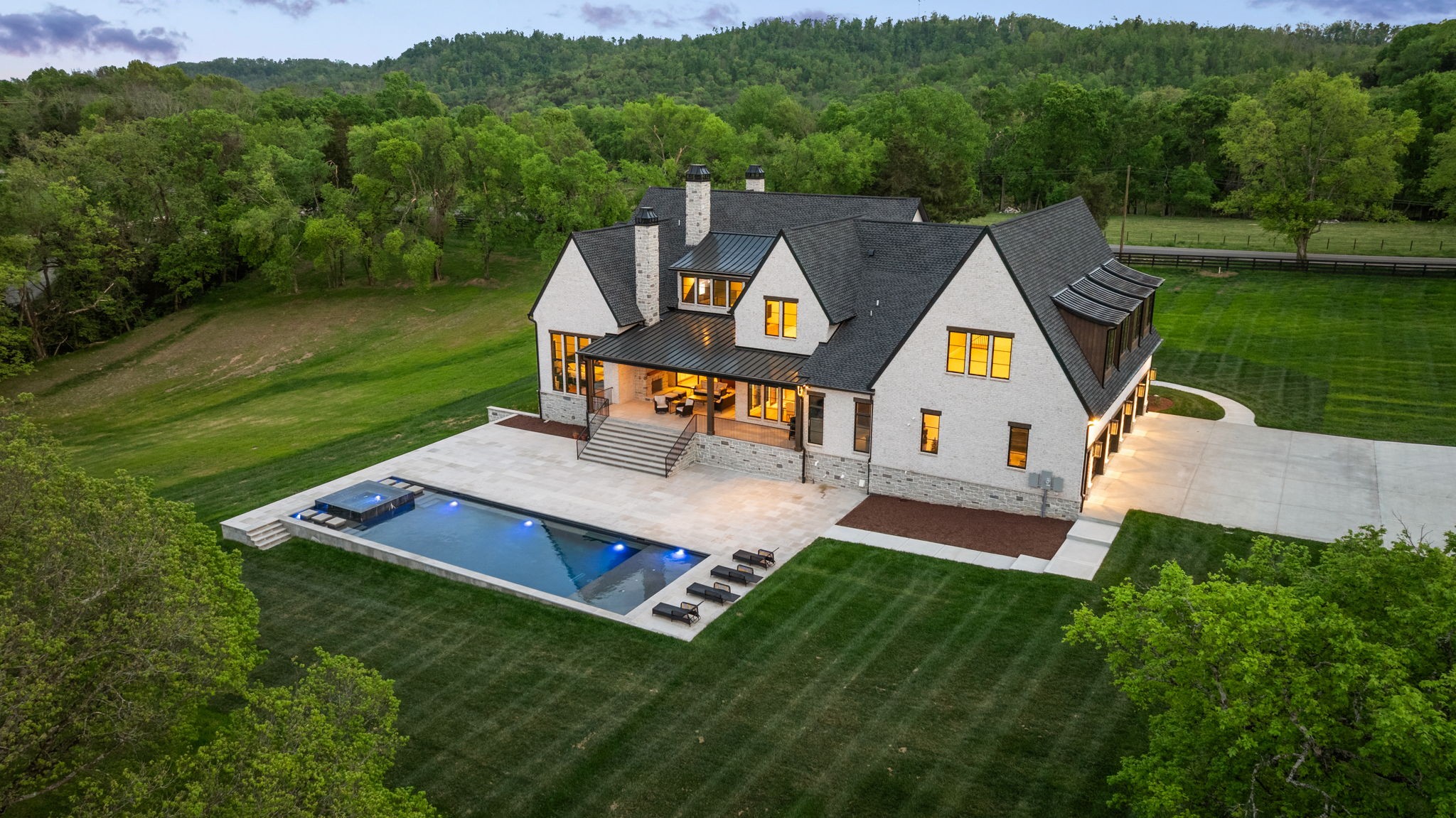1862 Pleasant Hill Rd, Franklin, TN 37067
