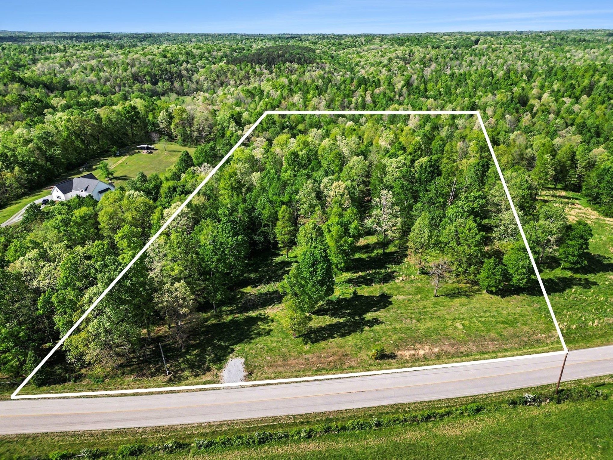 7850 W Lick Creek Rd, Primm Springs, TN 38476