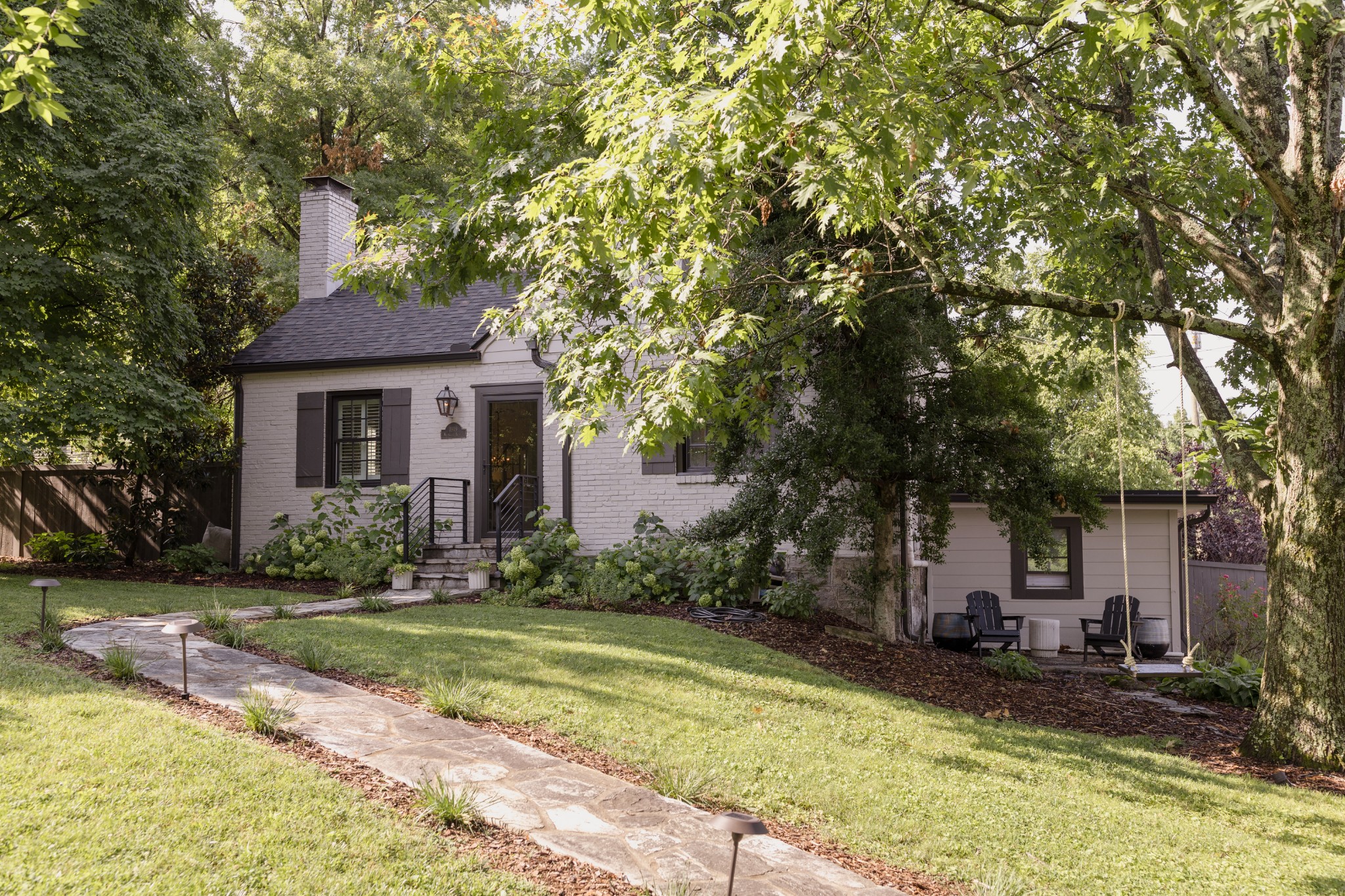 1919 Wildwood Ave, Nashville, TN 37212