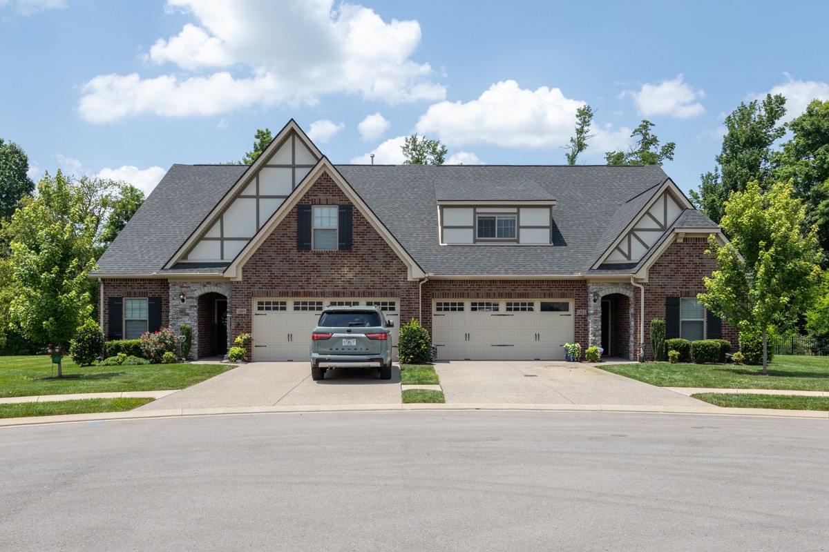 1811 Ravenwood Ct, Lebanon, TN 37090