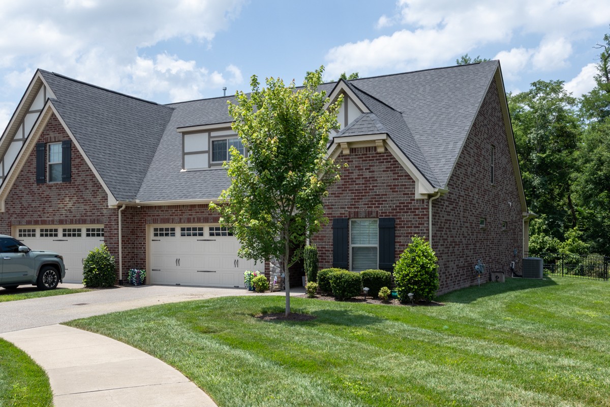 1811 Ravenwood Ct, Lebanon, TN 37090