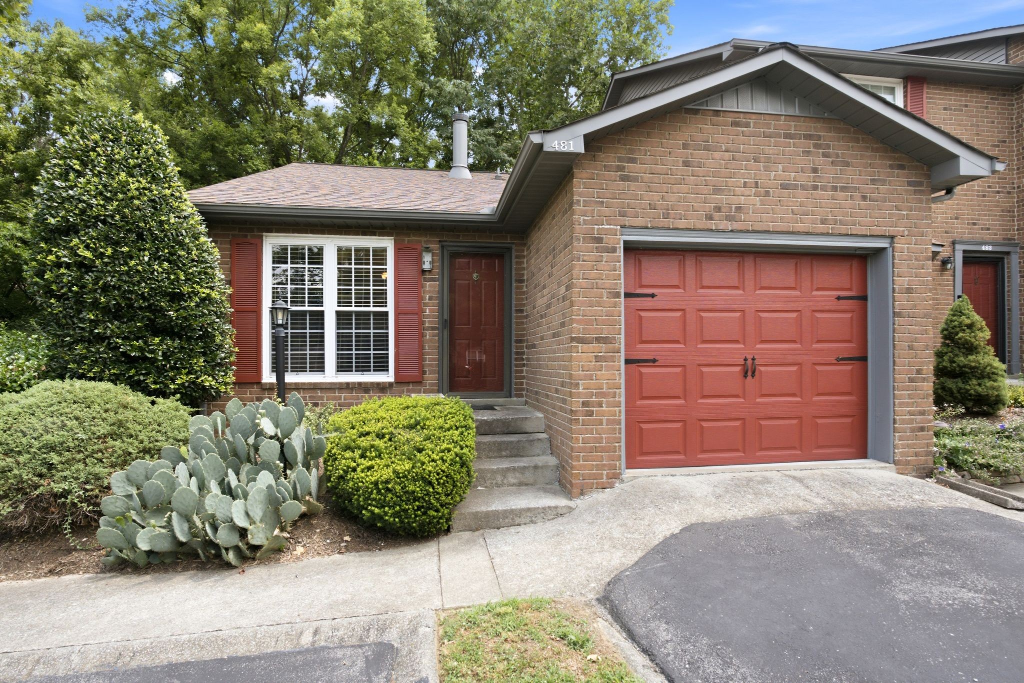 481 Hickory Glade Dr, Antioch, TN 37013