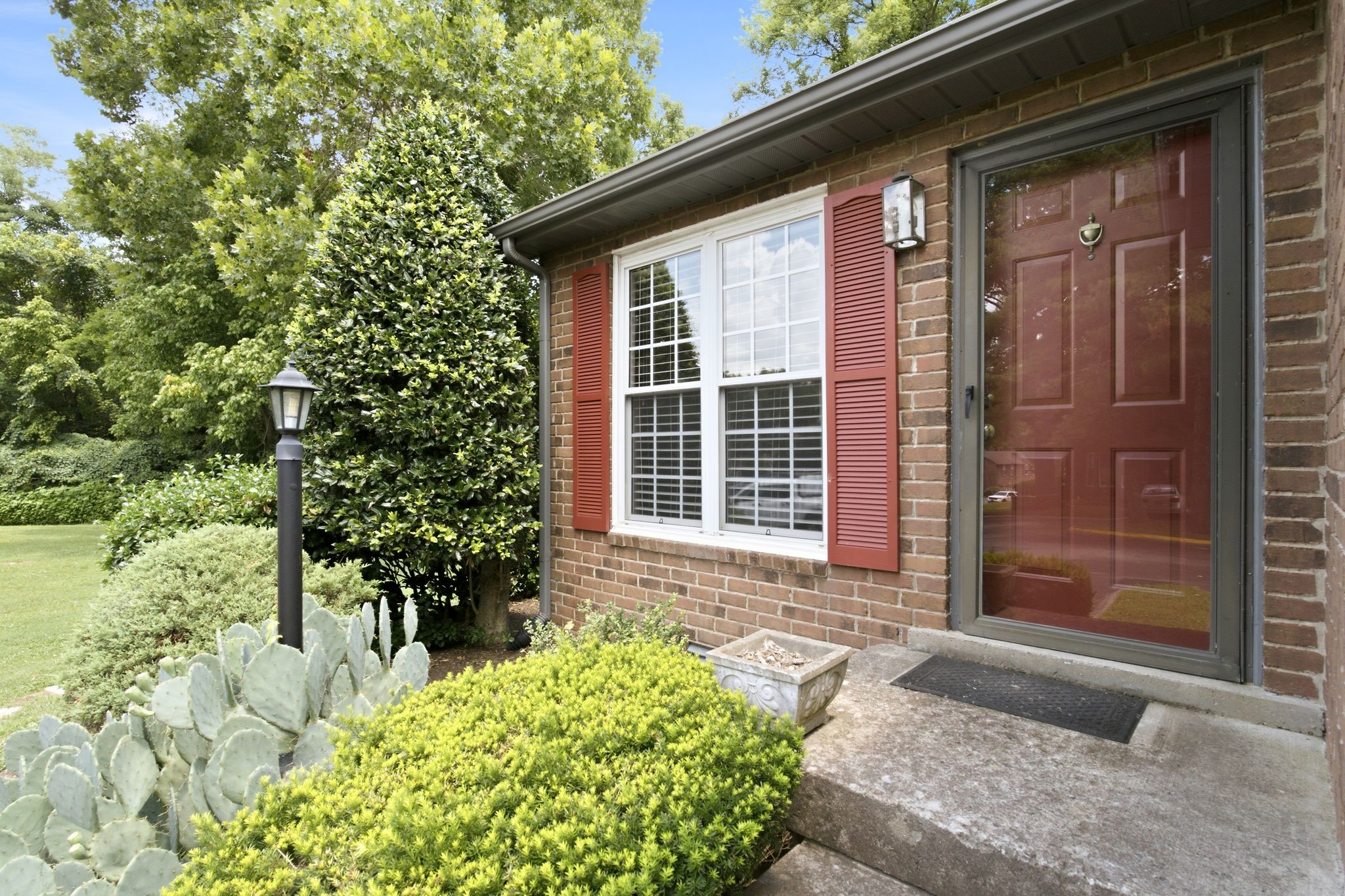 481 Hickory Glade Dr, Antioch, TN 37013