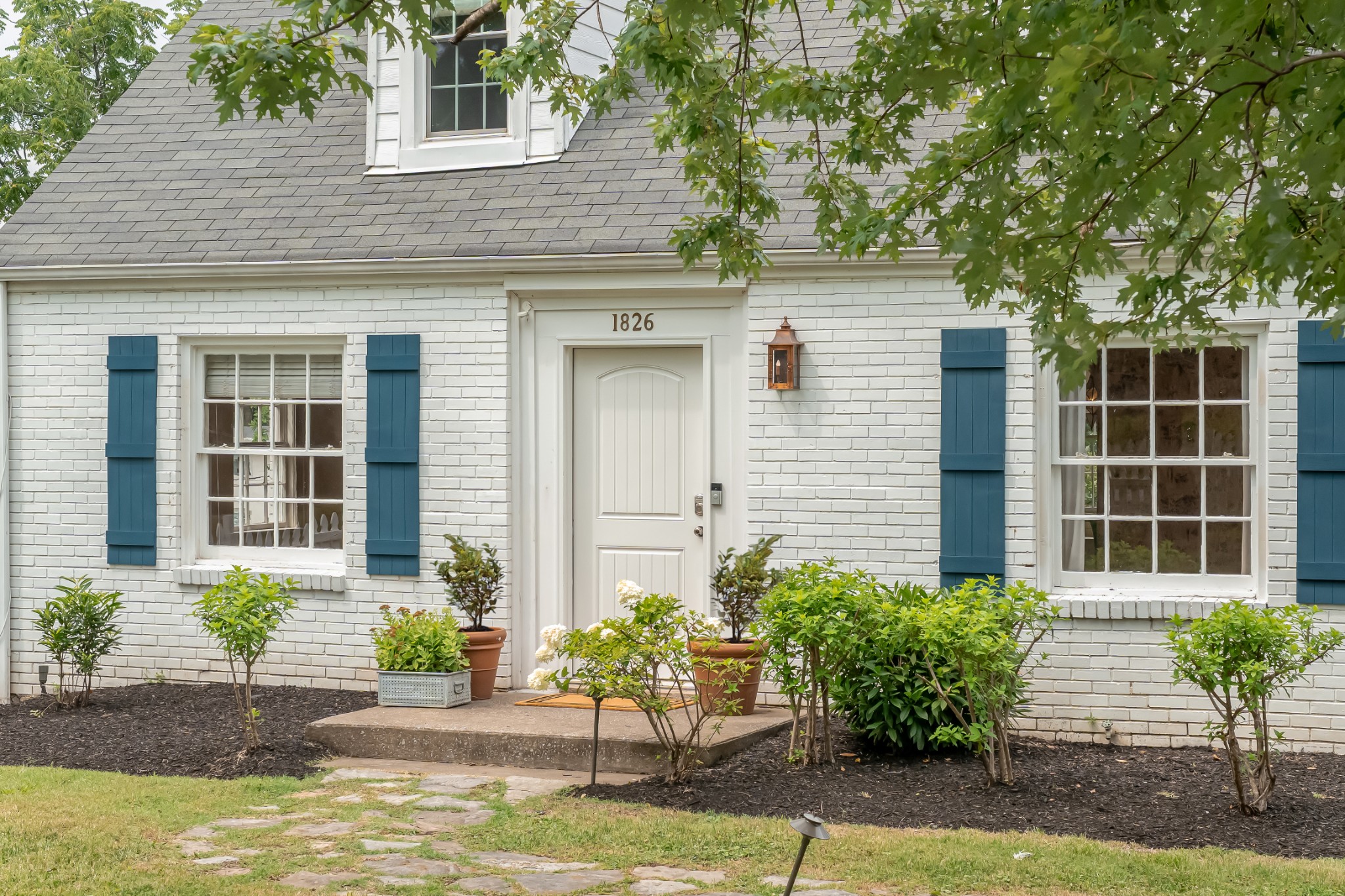 1826 Wildwood Ave, Nashville, TN 37212
