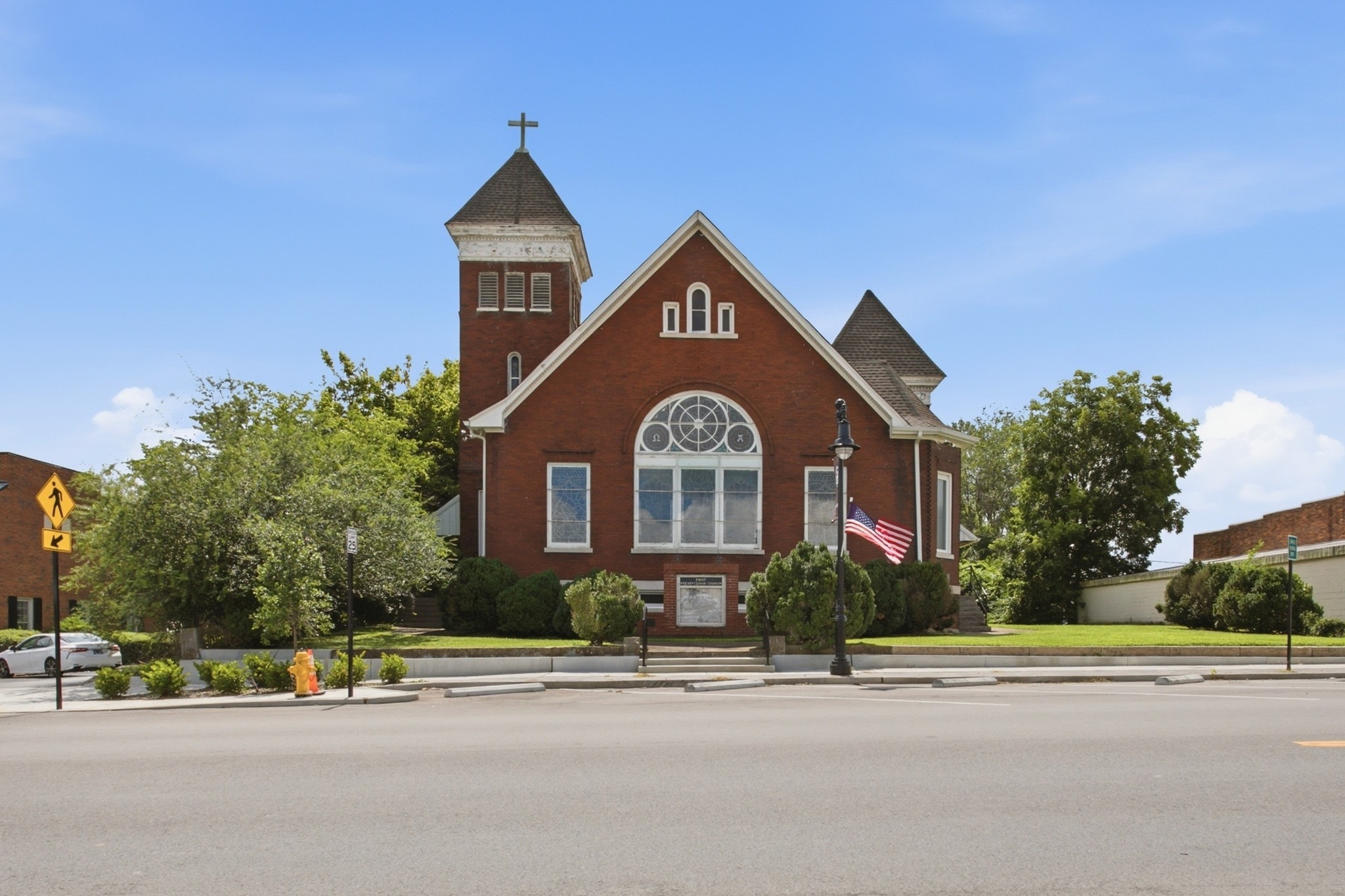 126 N Main St, Mount Pleasant, TN 38474