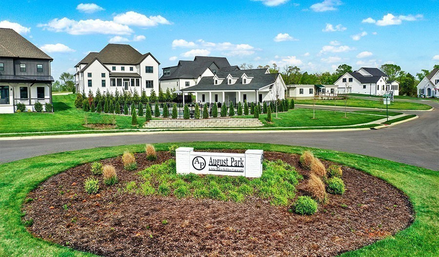 5956 Hunt Valley Dr, Spring Hill, TN 37174