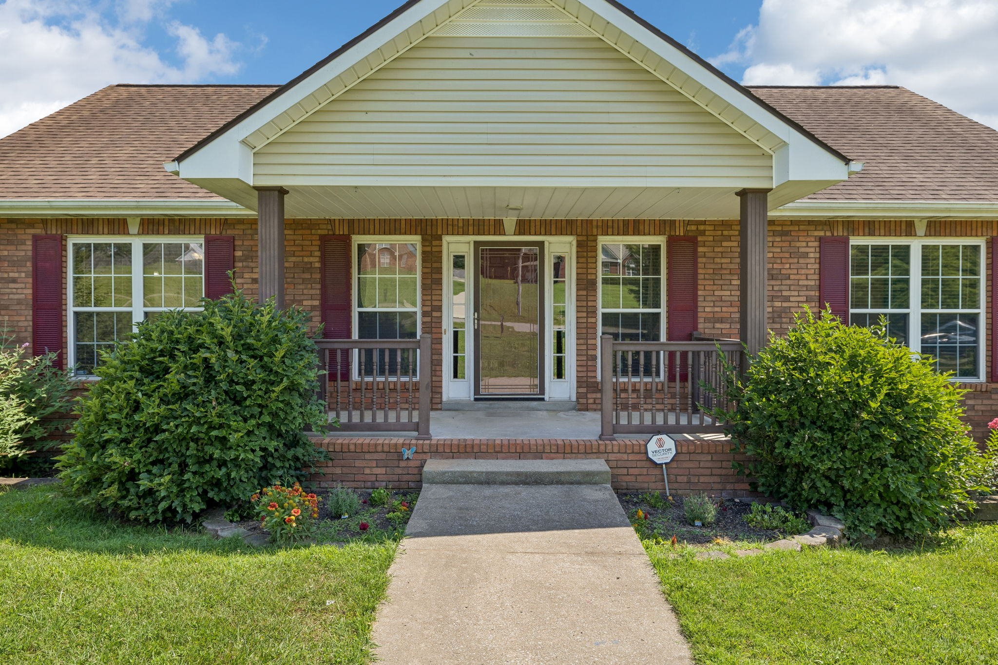 1007 Copper Kettle Cir, Pleasant View, TN 37146