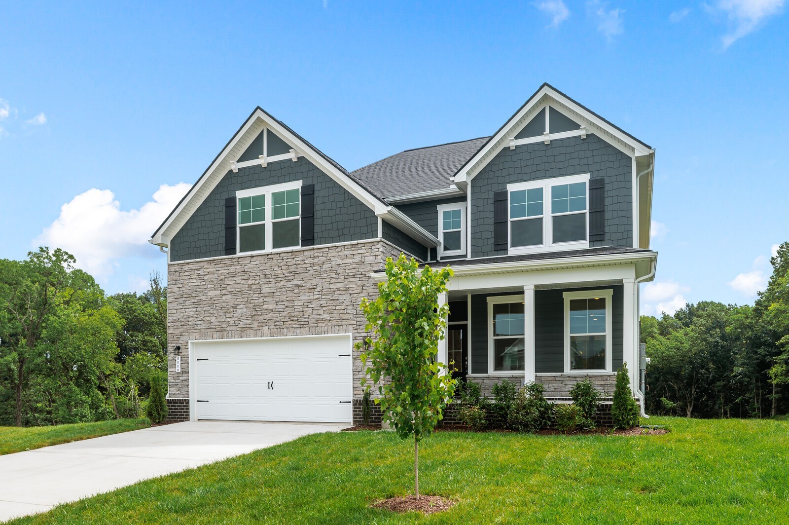 8266 Netterfield Dr, White House, TN 37188