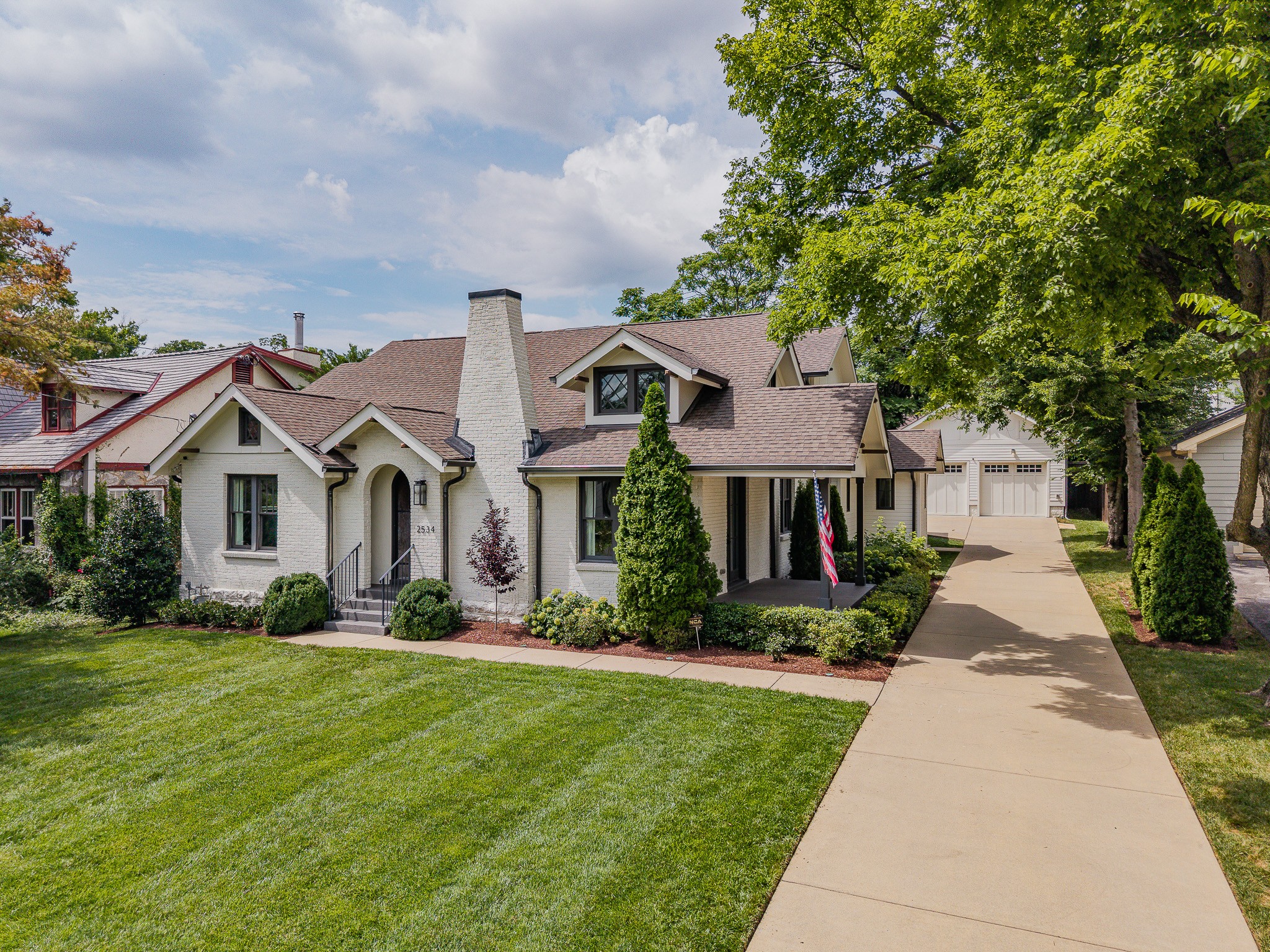 2534 Ashwood Ave, Nashville, TN 37212
