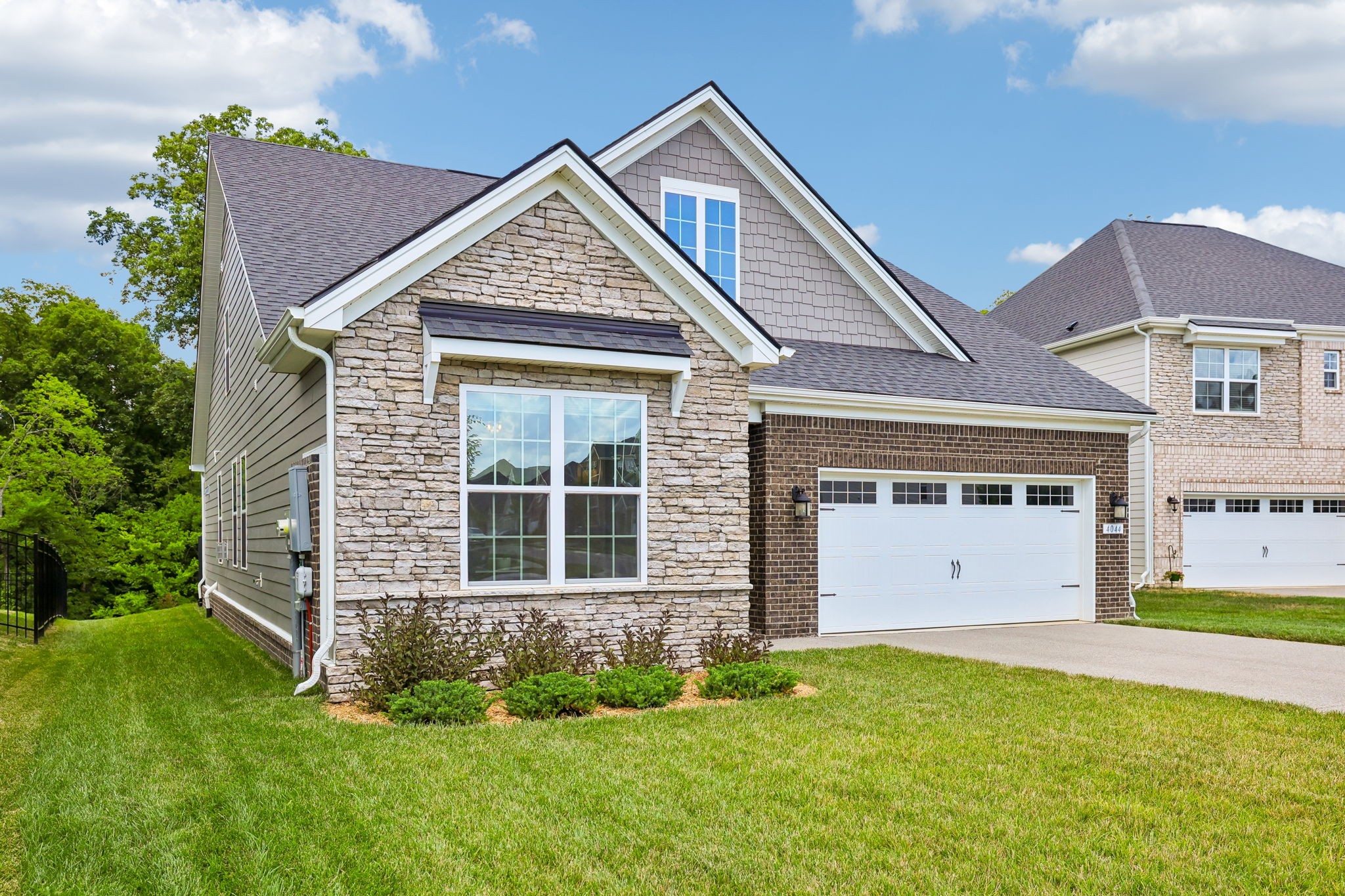 4044 Rosa Dr, Nolensville, TN 37135