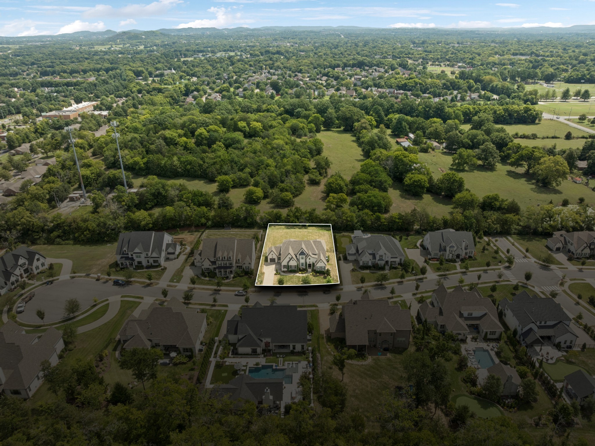 238 Bishops Gate Dr, Franklin, TN 37064