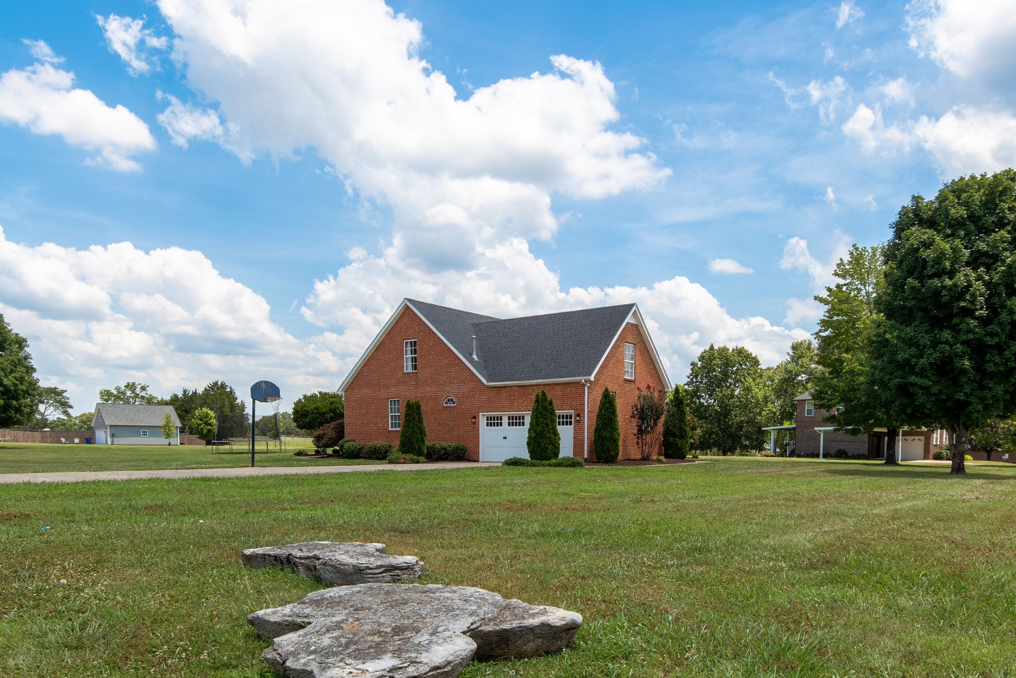 3024 Chapel Hills Dr, Murfreesboro, TN 37129