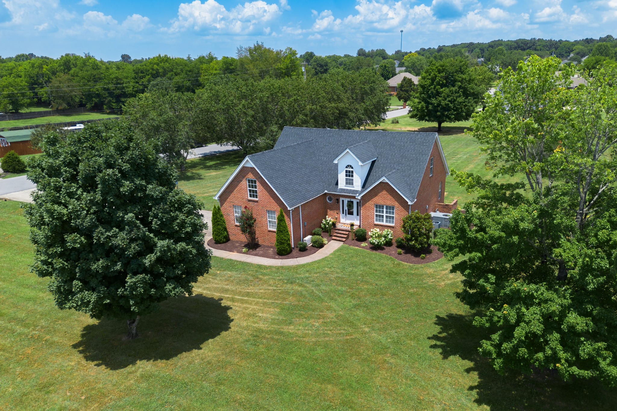 3024 Chapel Hills Dr, Murfreesboro, TN 37129