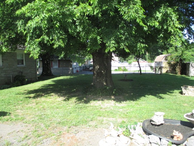218 Glenn Ave, Gallatin, TN 37066