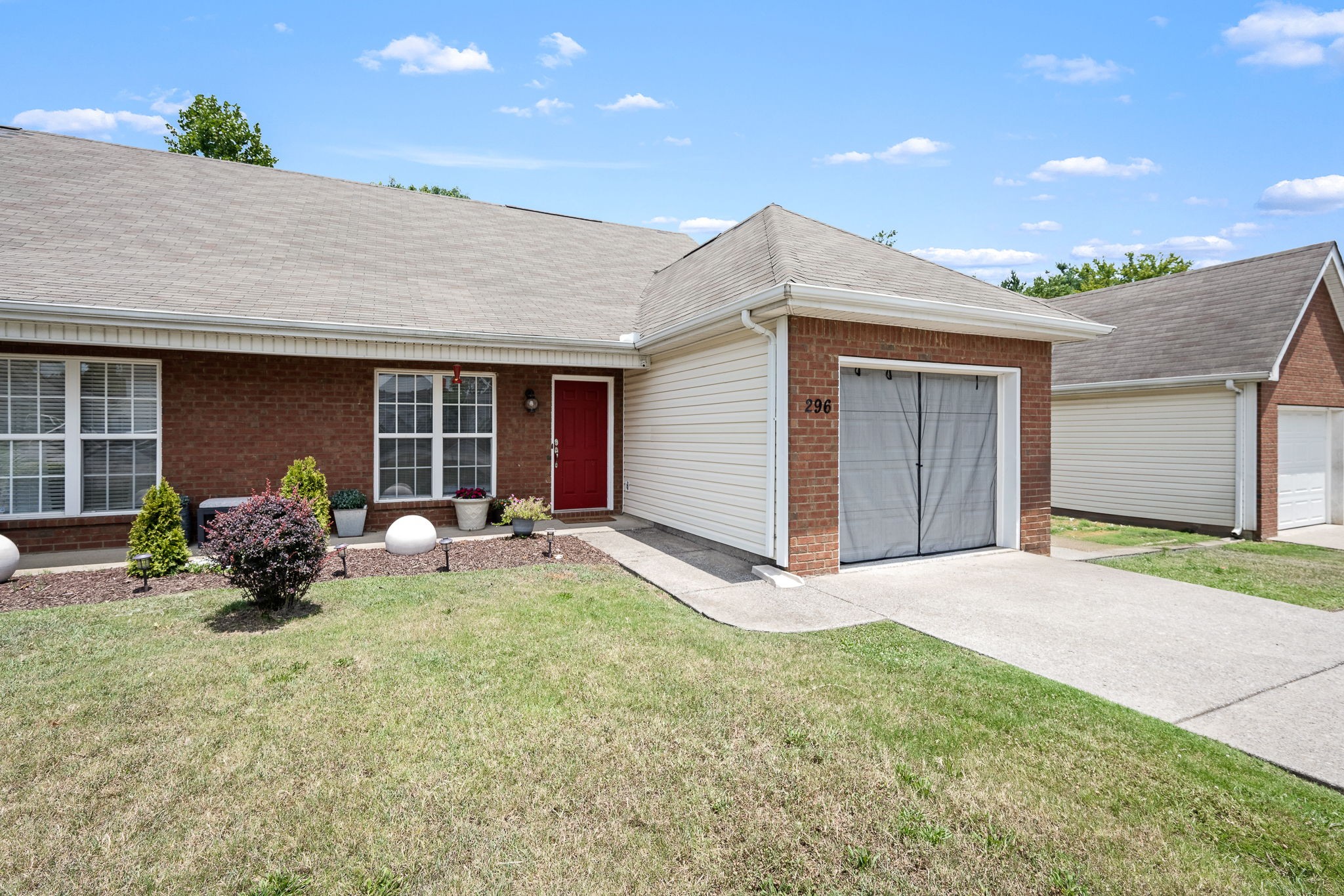 296 Indian Park Dr, Murfreesboro, TN 37128