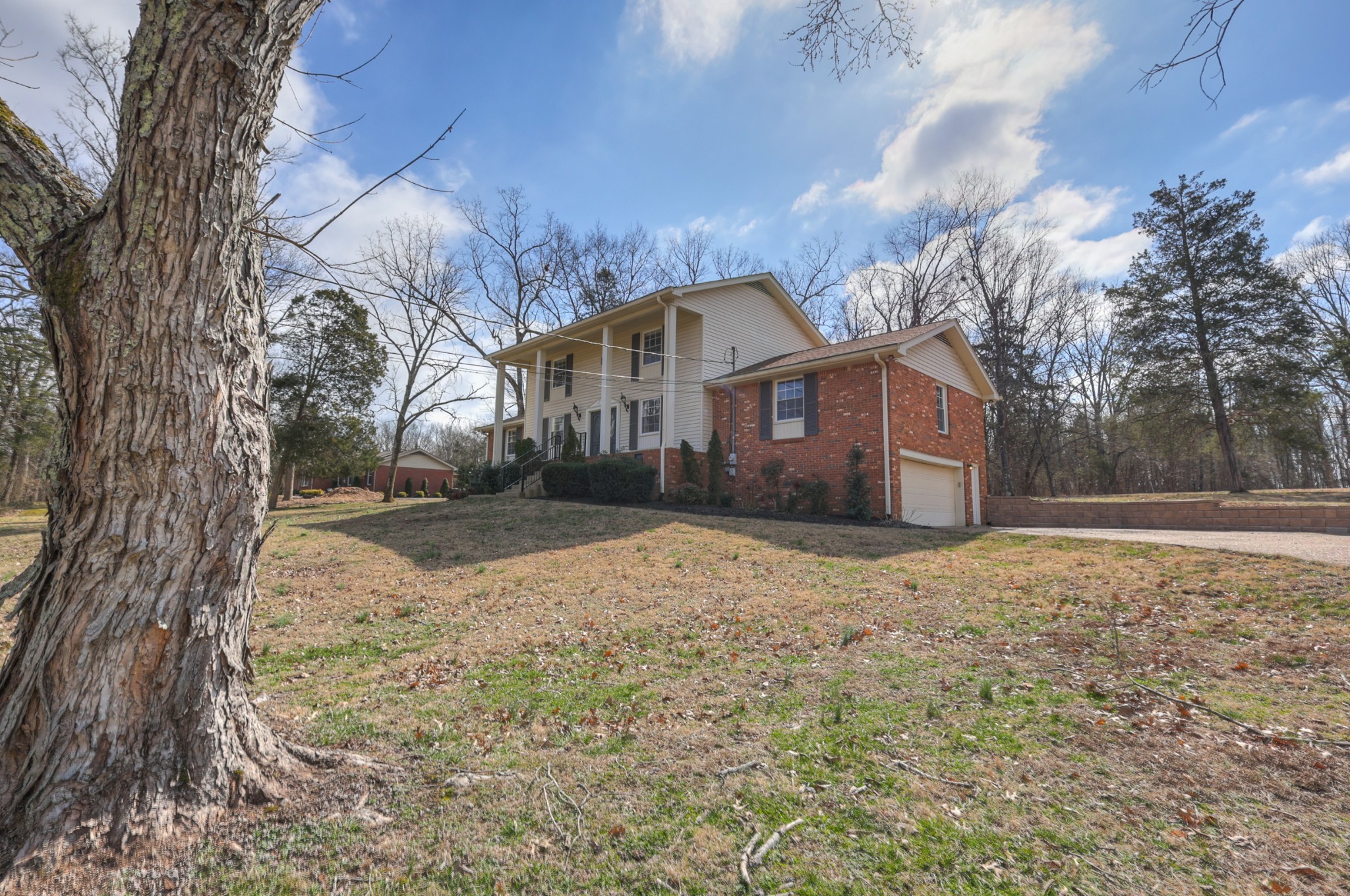 234 Bluegrass Cir, Lebanon, TN 37090
