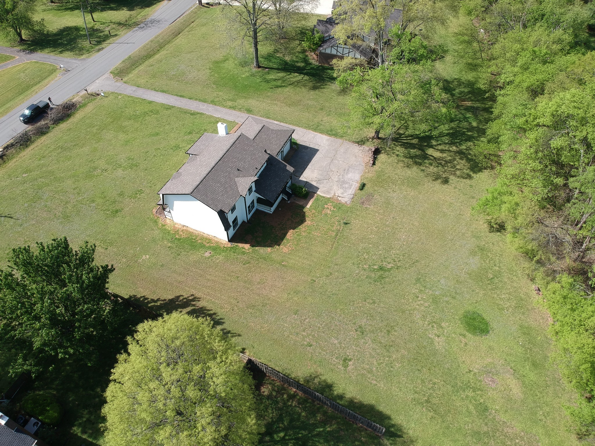1710 Hickory Trace Dr, Gallatin, TN 37066
