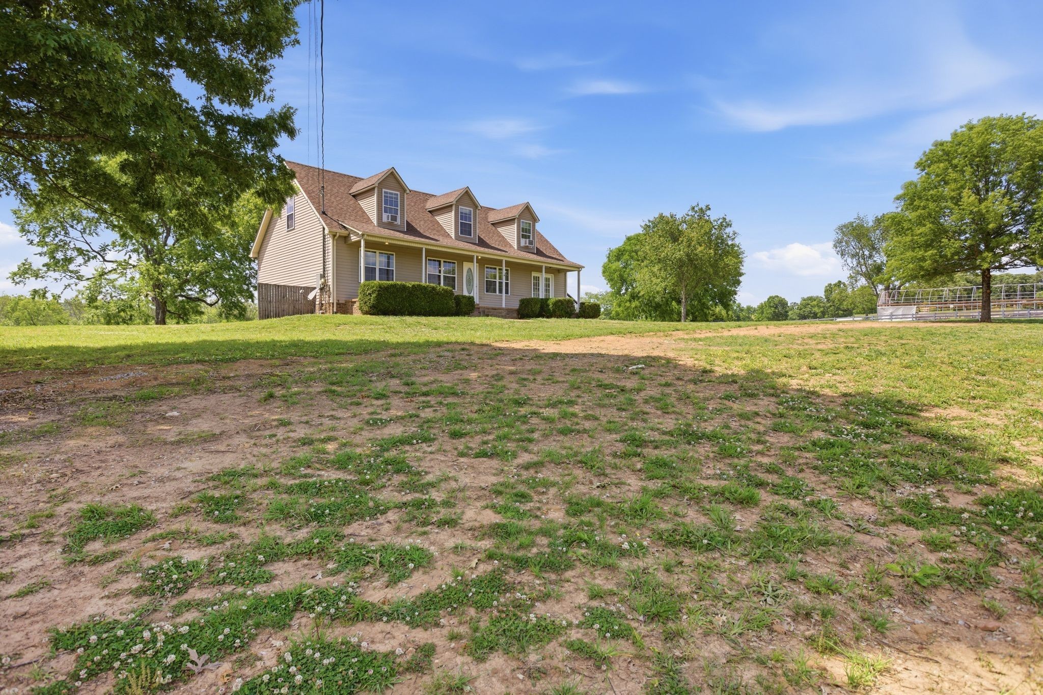 1167 John Sharp Rd, Columbia, TN 38401