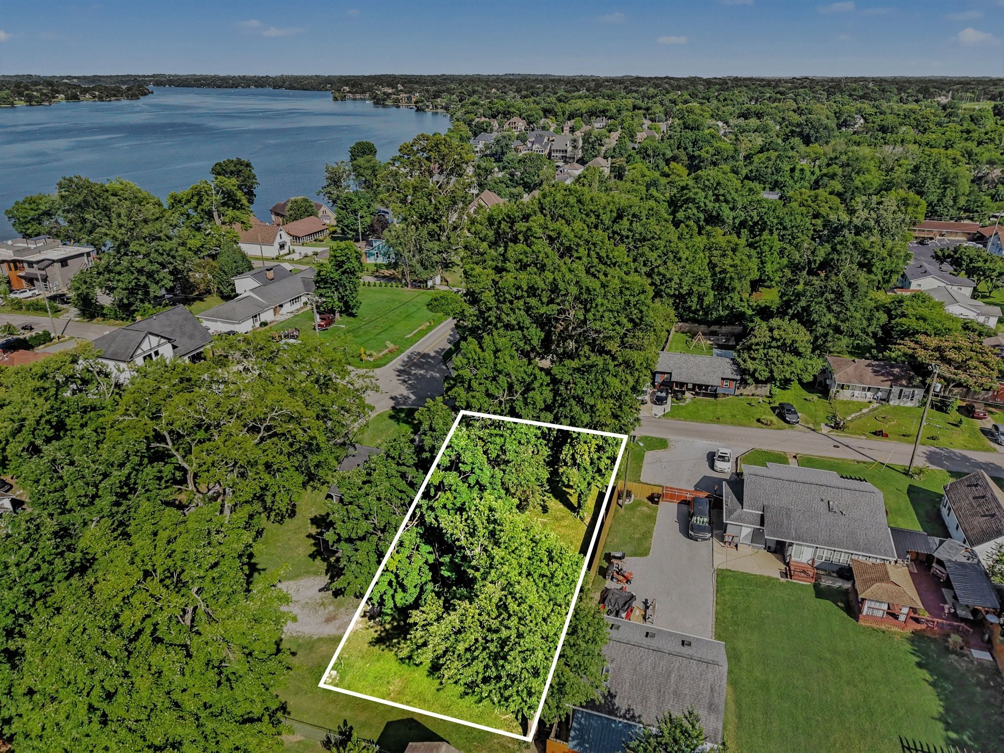 311 30th St, Old Hickory, TN 37138