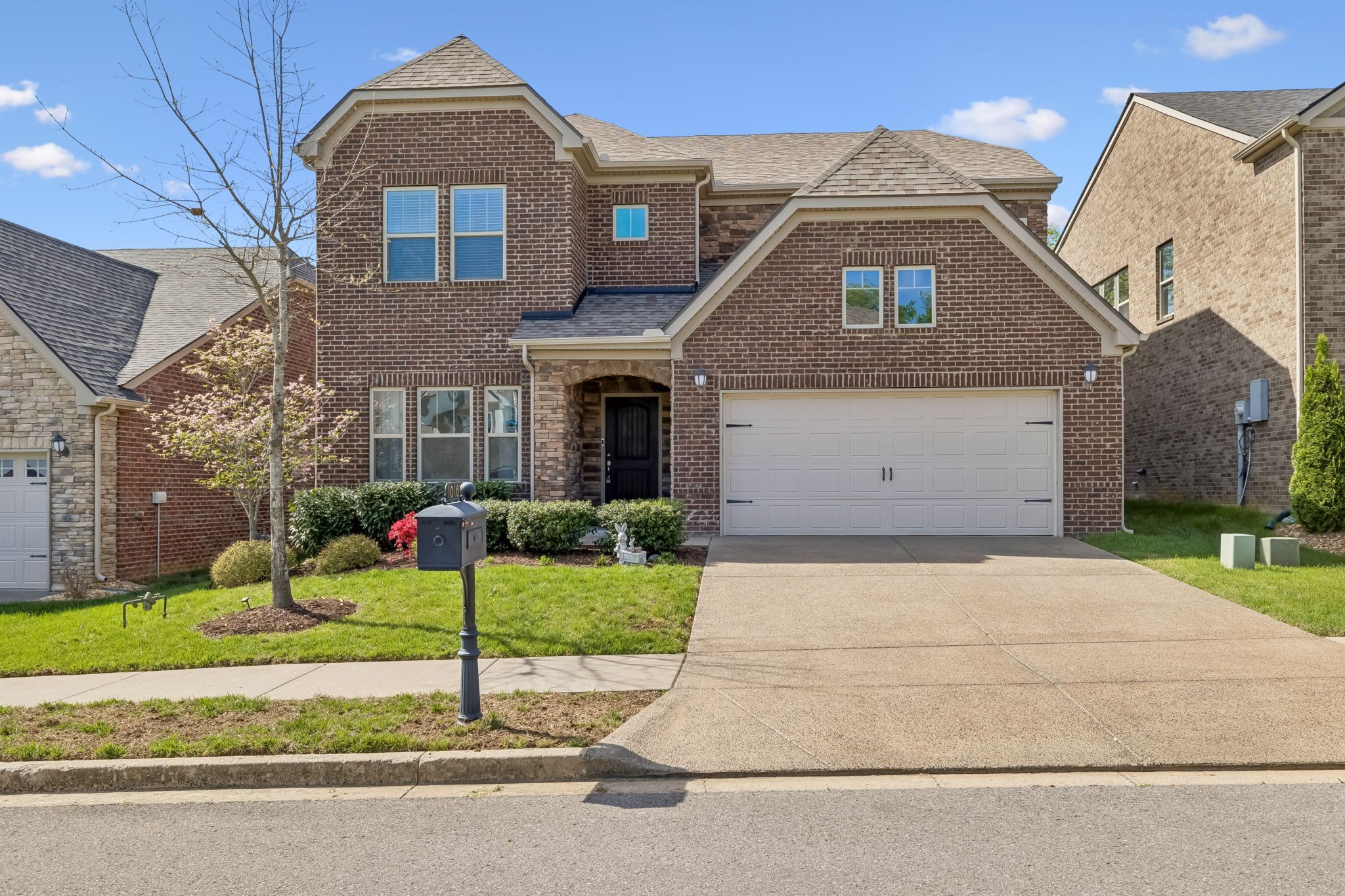 1016 Fenner Ln, Gallatin, TN 37066