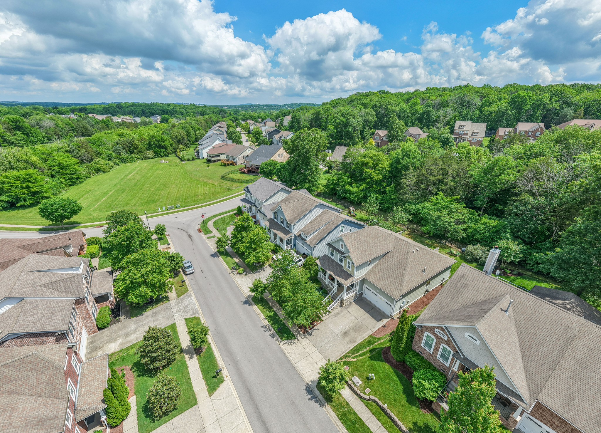 6008 Christmas Dr, Nolensville, TN 37135