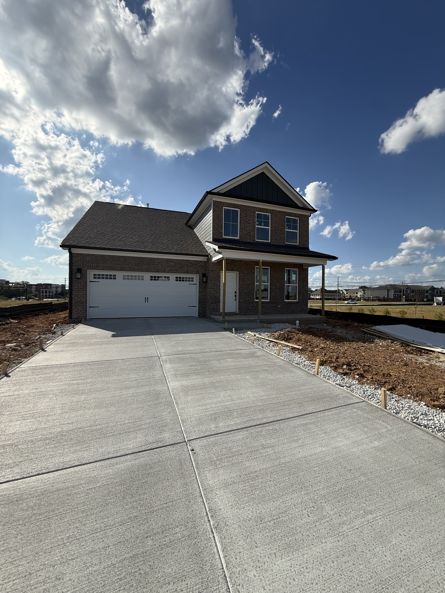 3640 Heartland Dr, Columbia, TN 38401