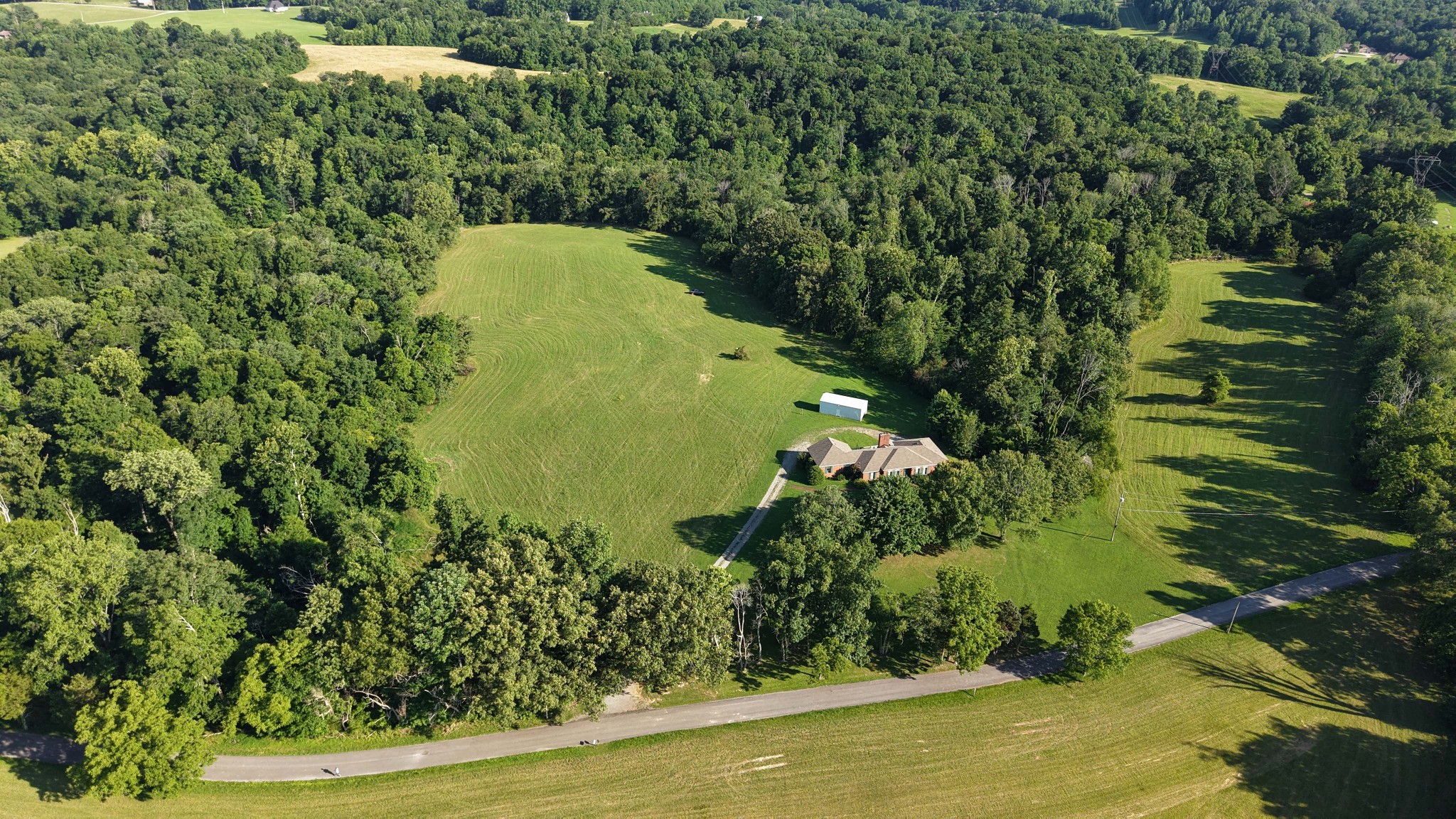 6931 Herbert Shannon Rd, Springfield, TN 37172