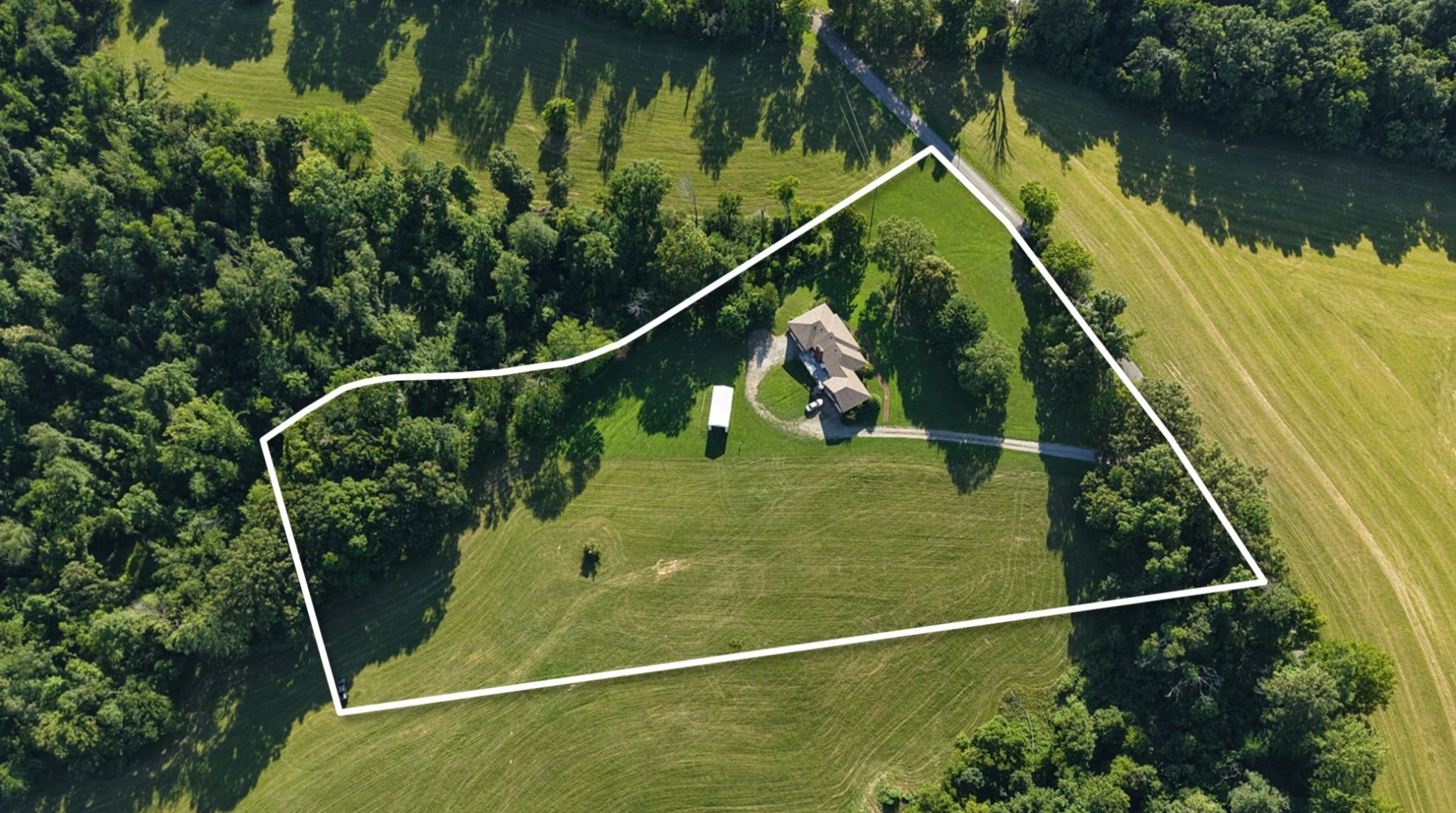 6931 Herbert Shannon Rd, Springfield, TN 37172