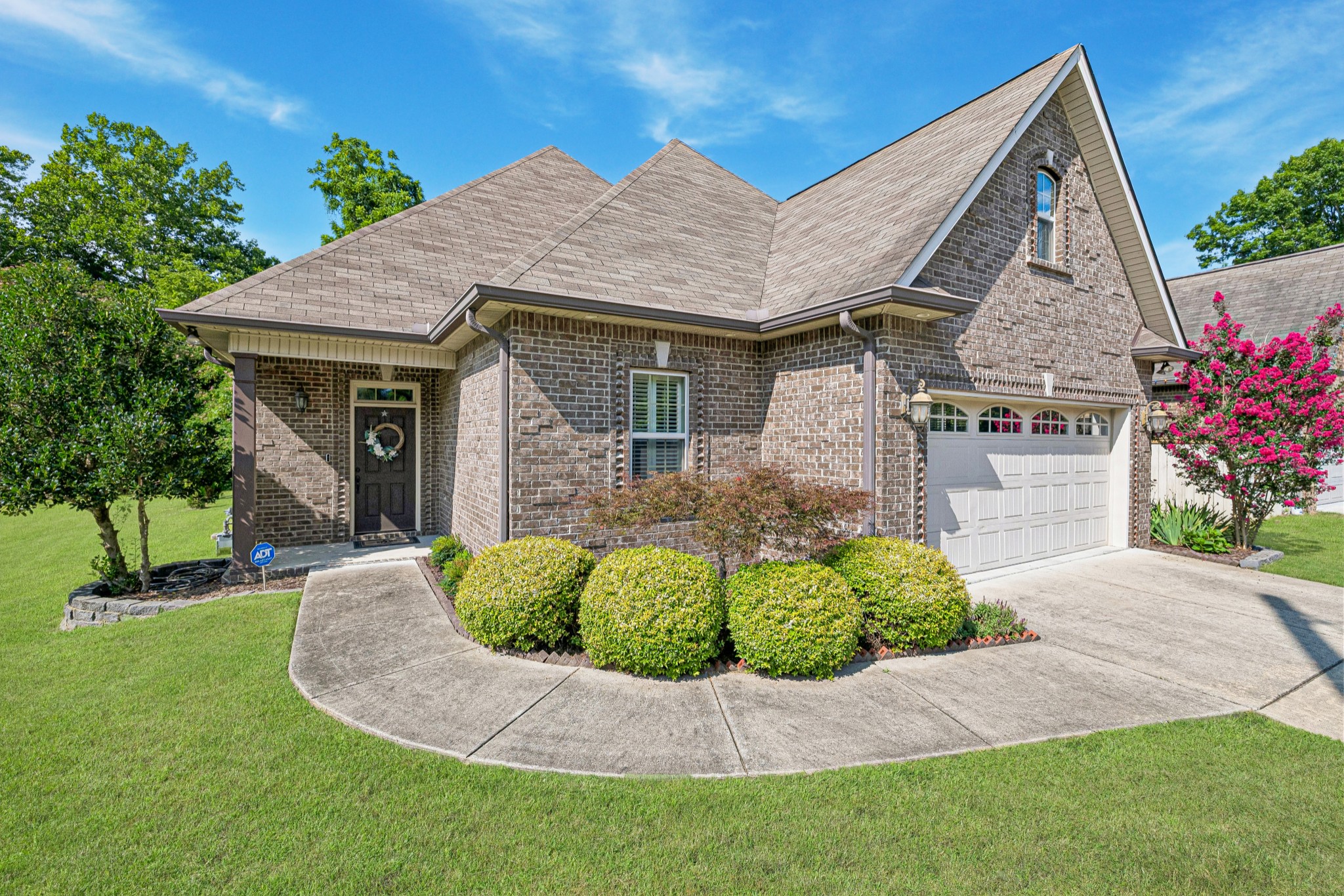 5150 Myra Dr, Hermitage, TN 37076