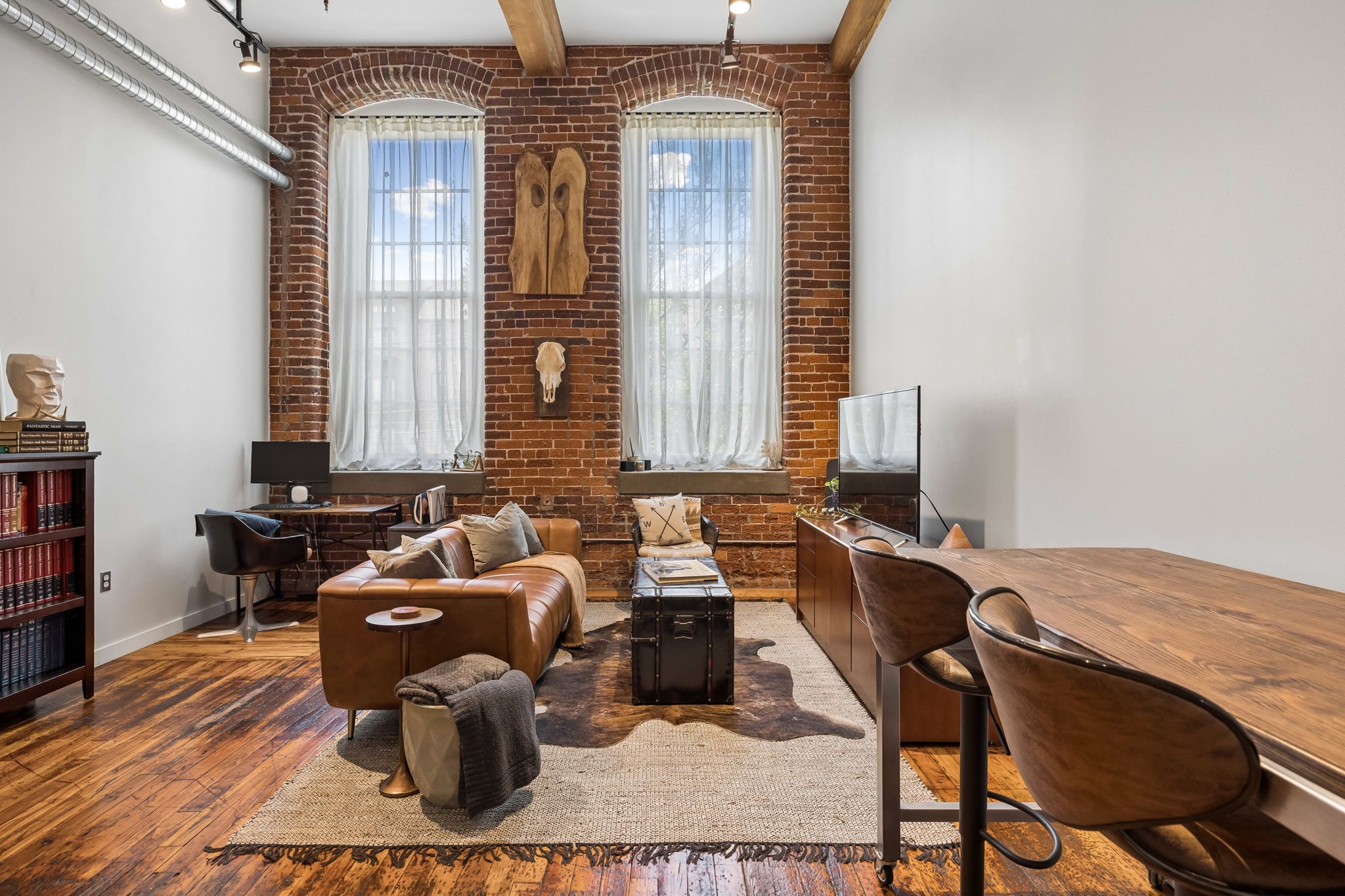 1350 Rosa L Parks Blvd #335, Nashville, TN 37208