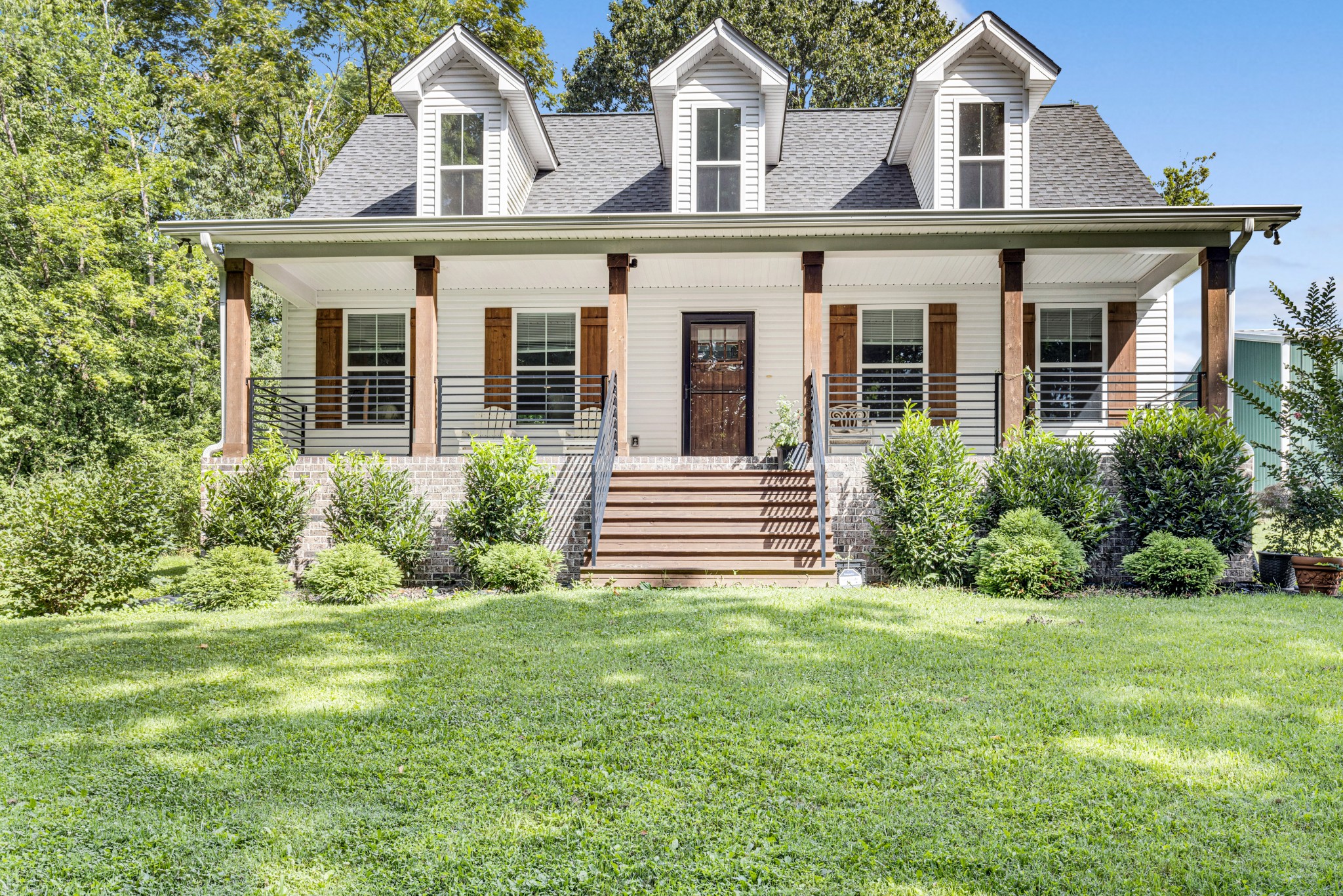998 West St, Greenbrier, TN 37073
