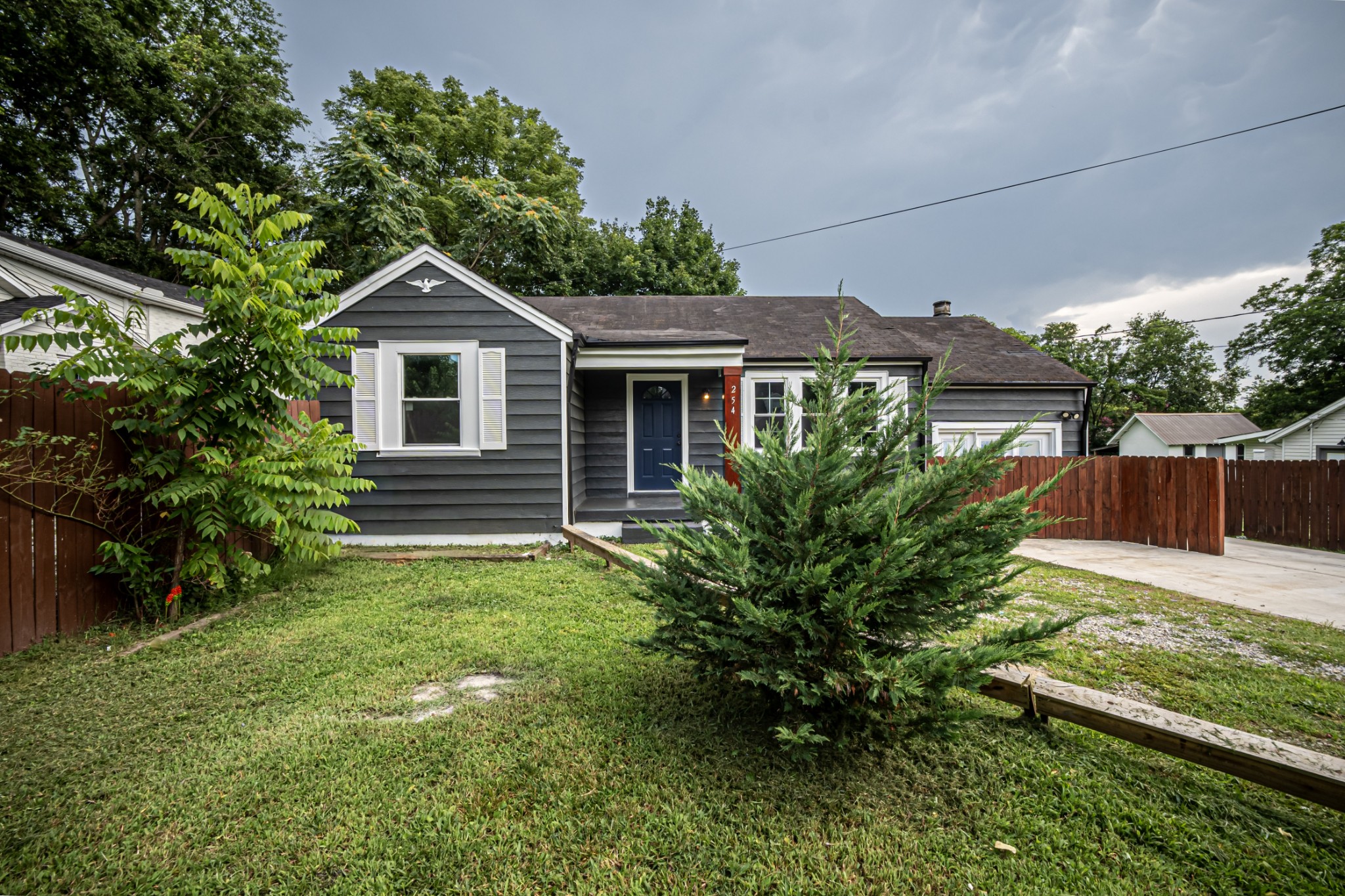 254 Dupont Ave, Madison, TN 37115