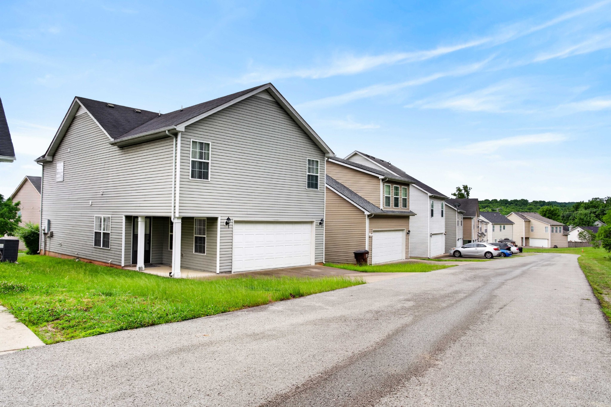 1425 Sprucedale Dr, Antioch, TN 37013