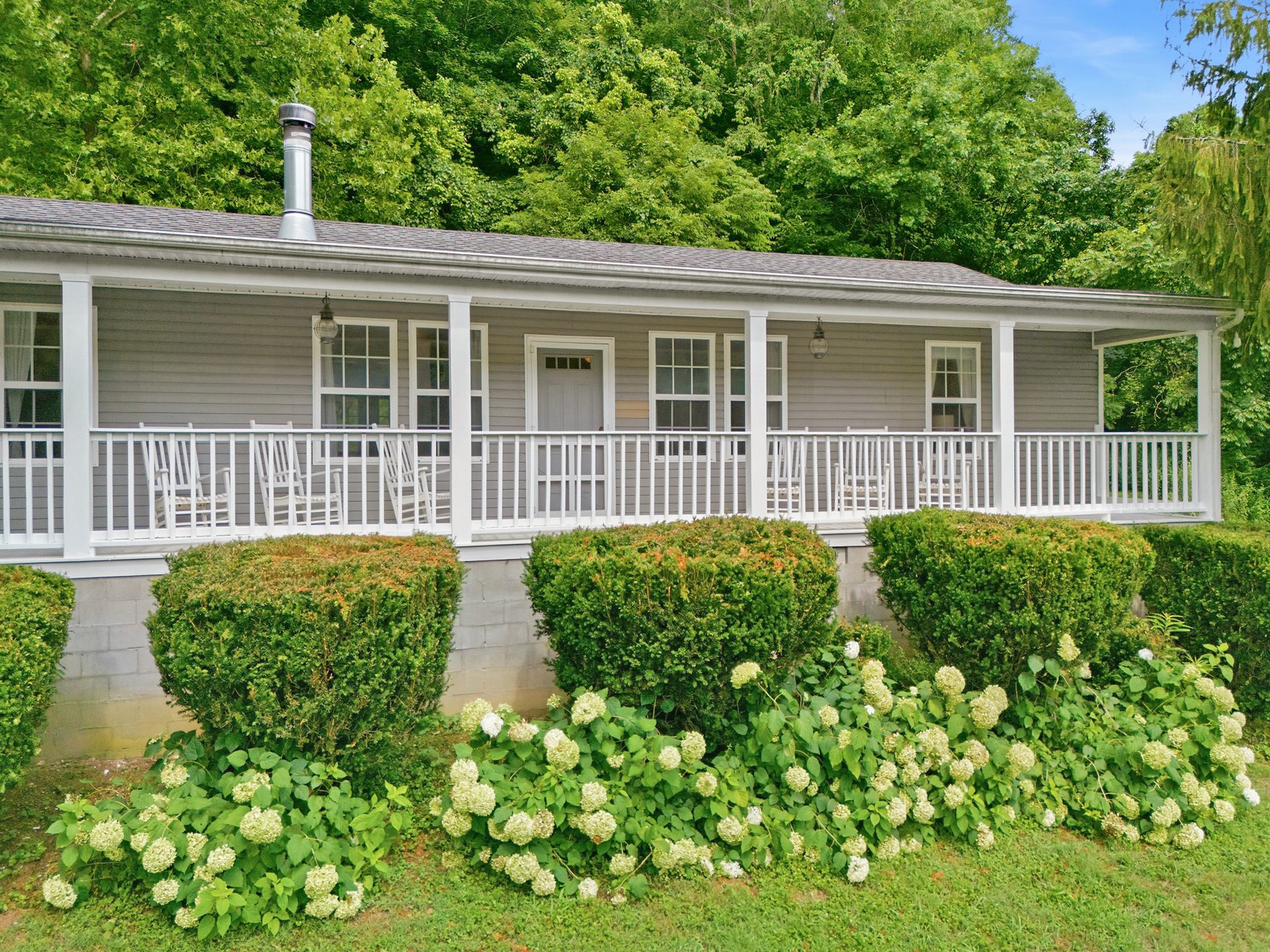 5664 Leipers Creek Rd, Santa Fe, TN 38482