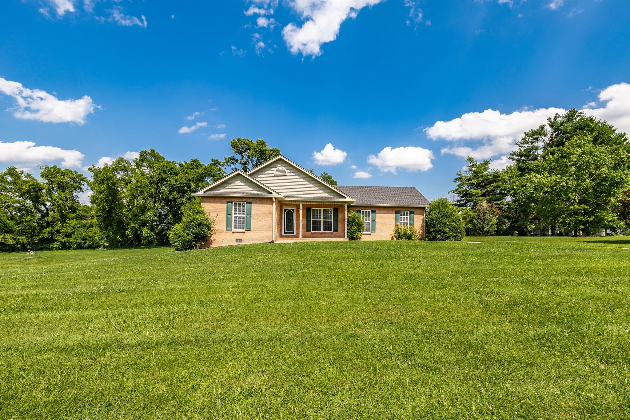 1006 Lewis Jones Blvd, Gallatin, TN 37066