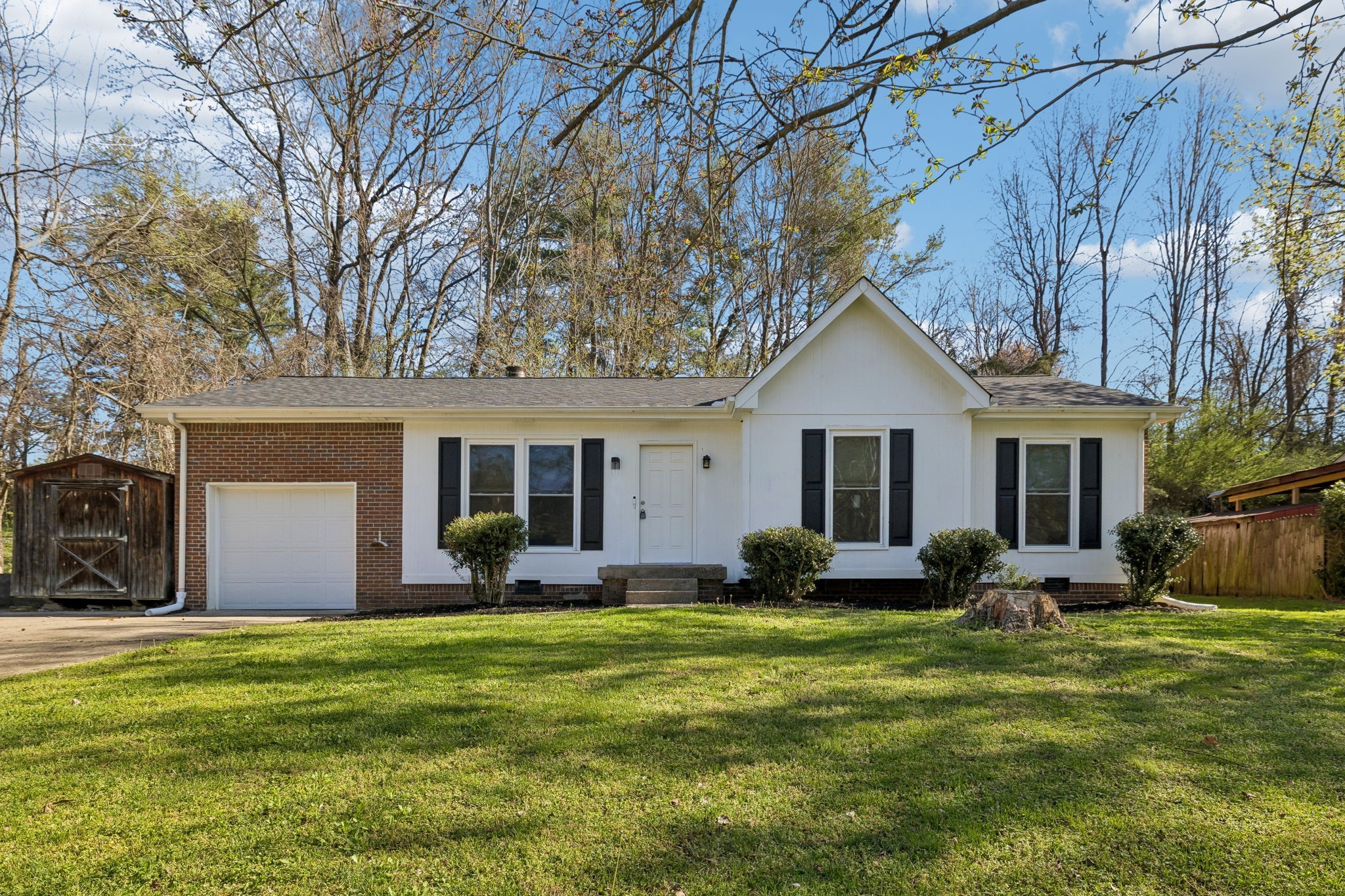 679 Frankfort Dr, Hermitage, TN 37076