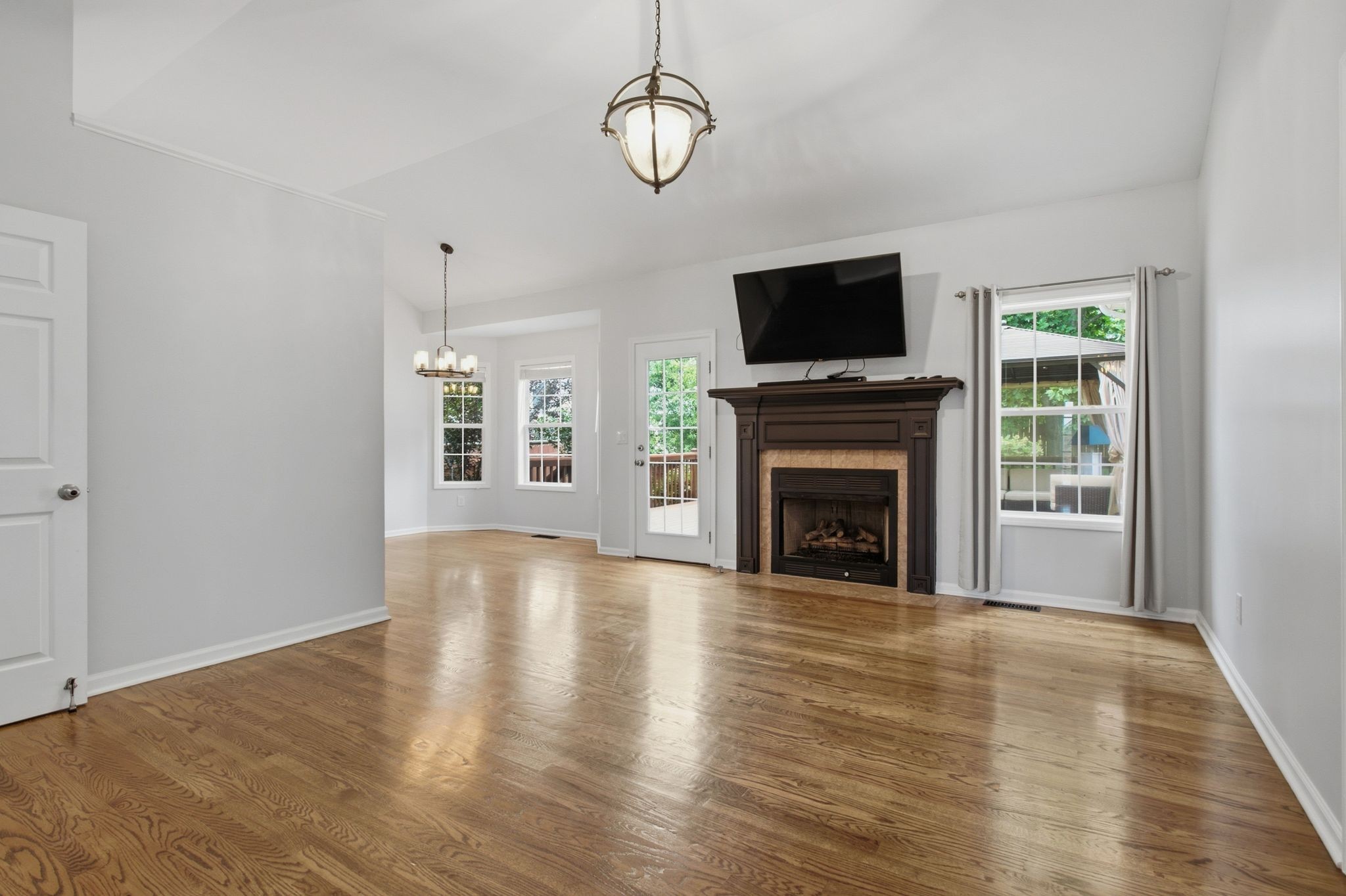 4014 Kristen St, Spring Hill, TN 37174