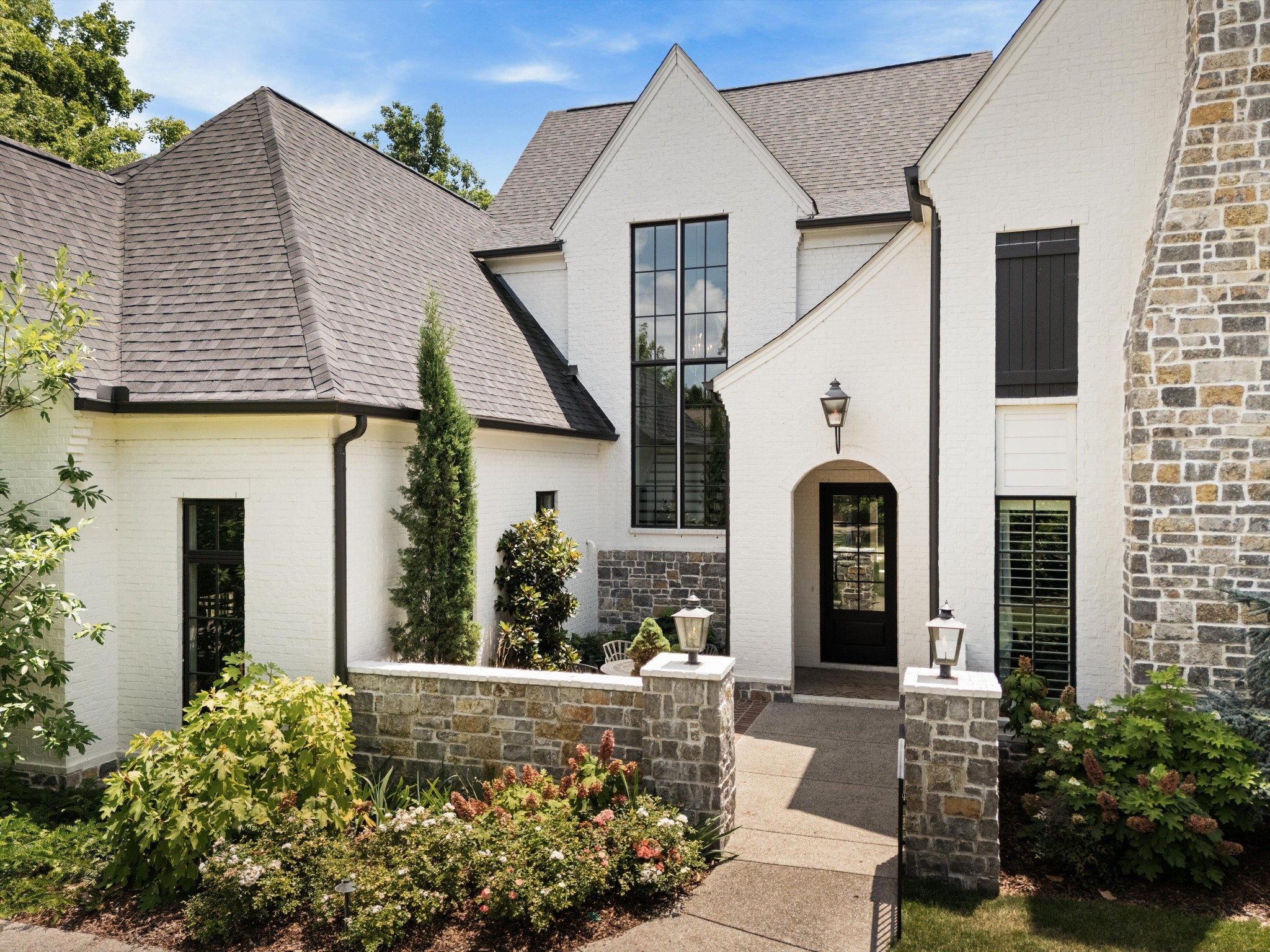 135 Alton Rd, Nashville, TN 37205