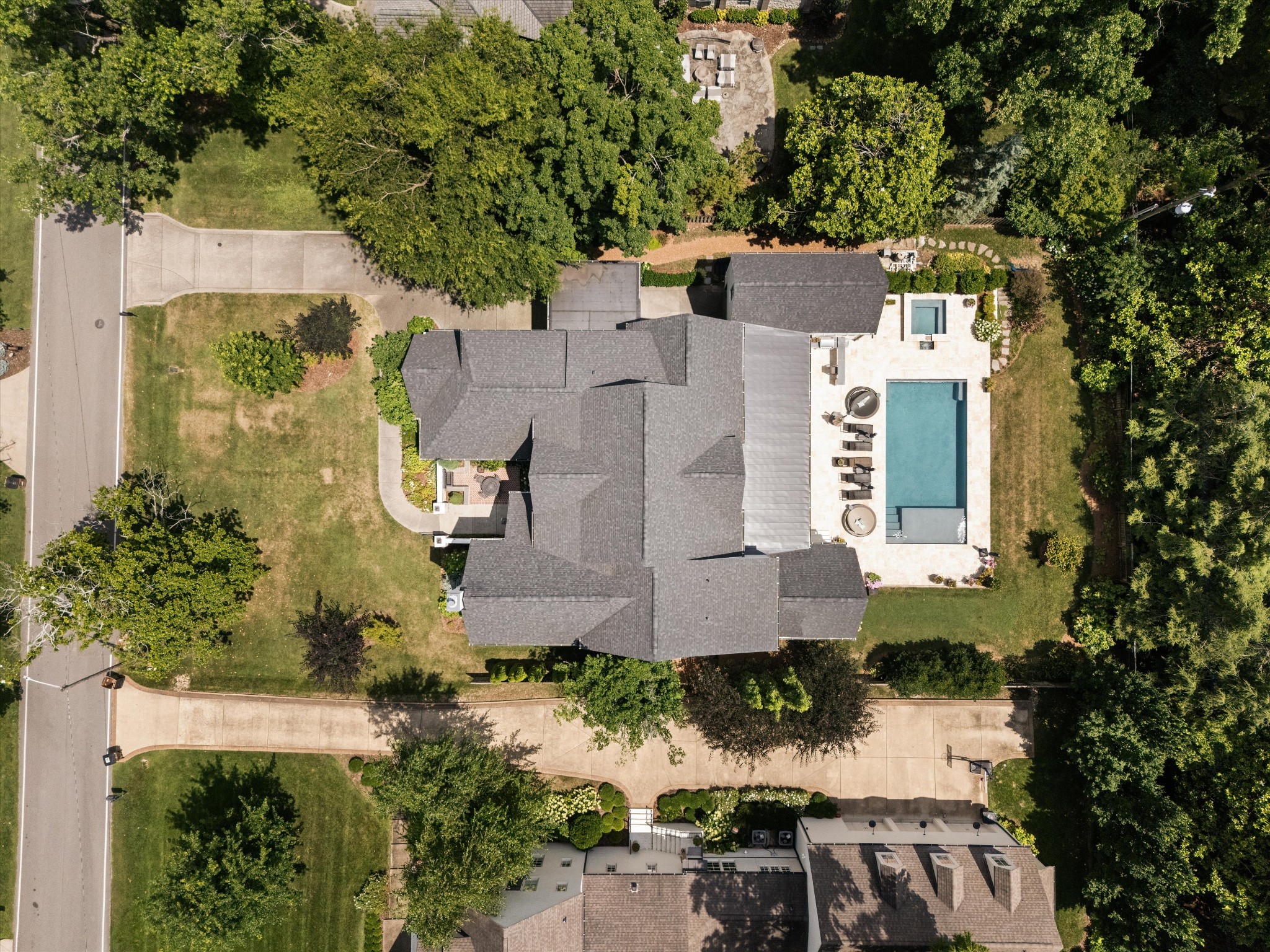 135 Alton Rd, Nashville, TN 37205