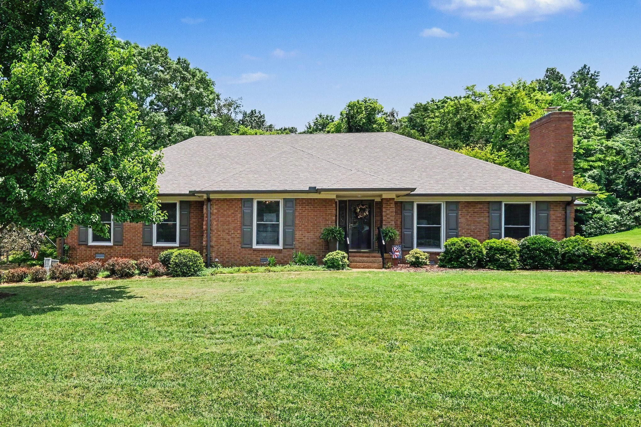 209 Scenic Ridge Ct, Old Hickory, TN 37138