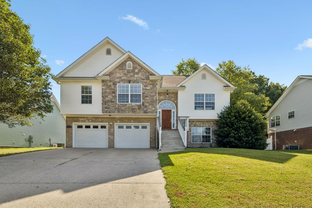 193 Misty Dr, Pleasant View, TN 37146