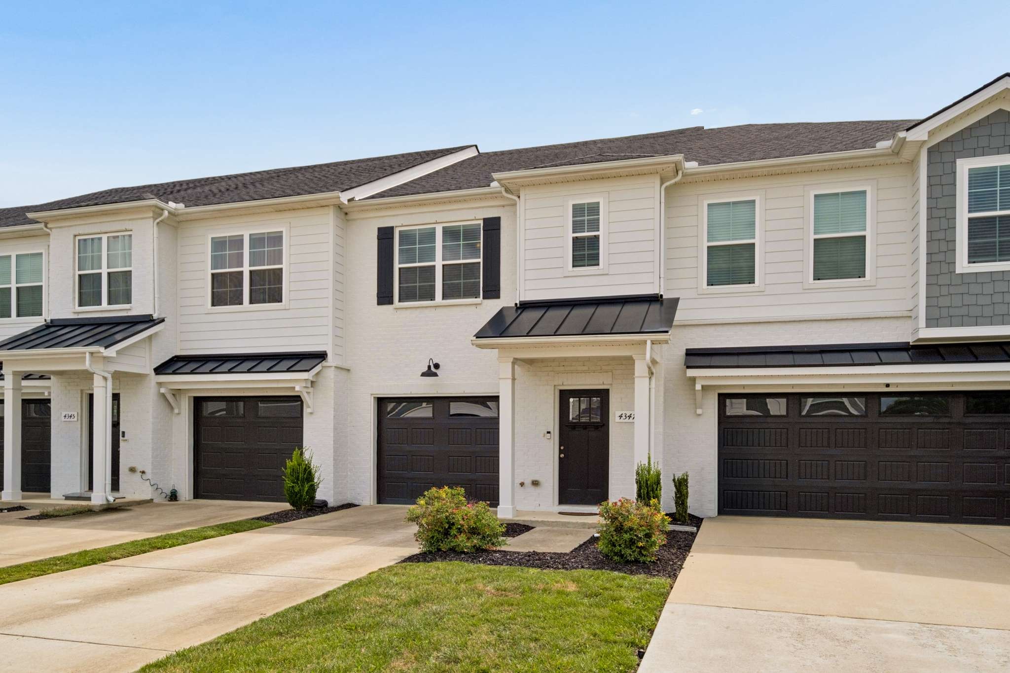 4347 Doral Dr, Murfreesboro, TN 37127