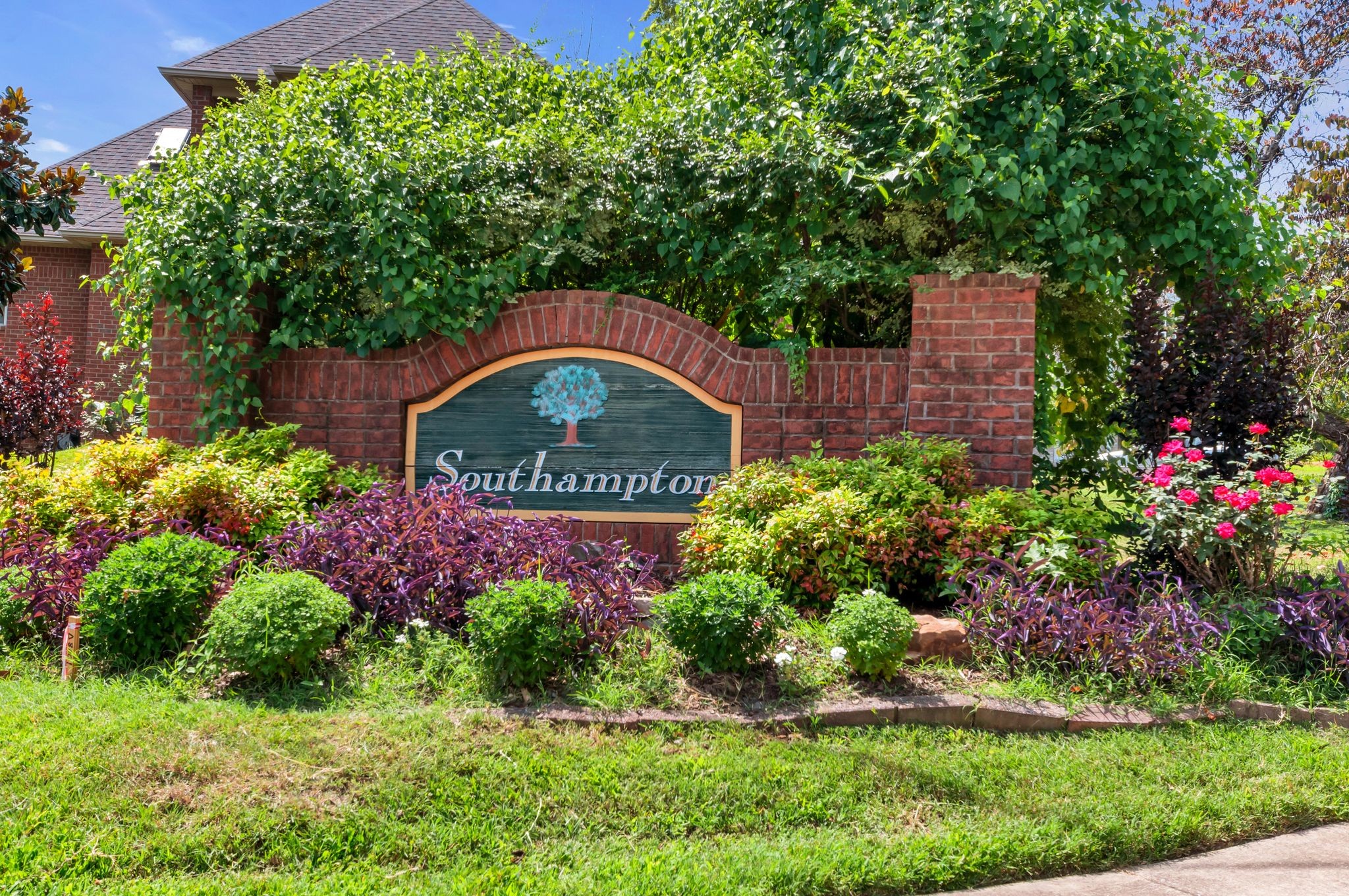 100 Eller Ct, Nashville, TN 37221