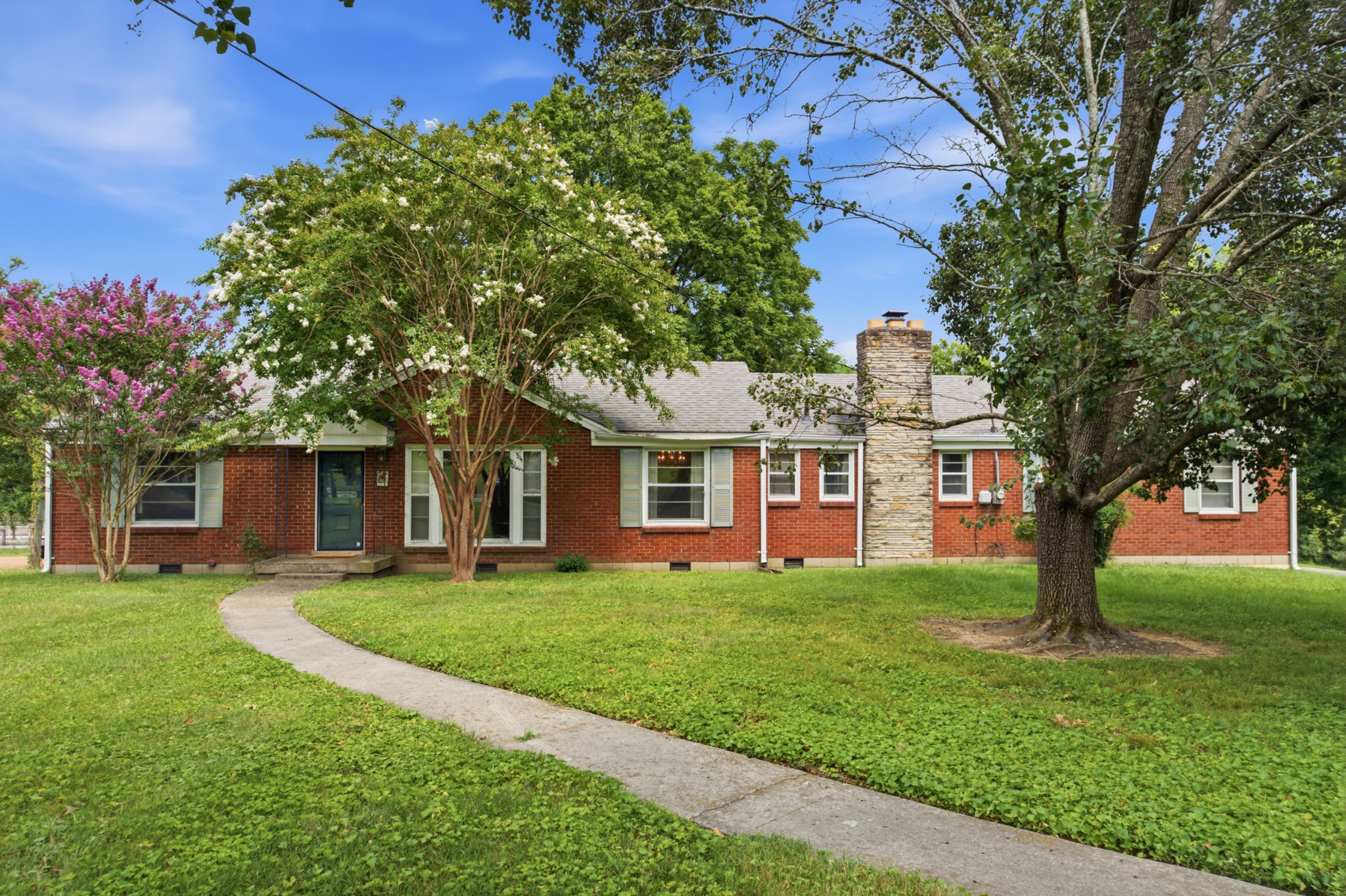502 N Marthona Rd, Madison, TN 37115