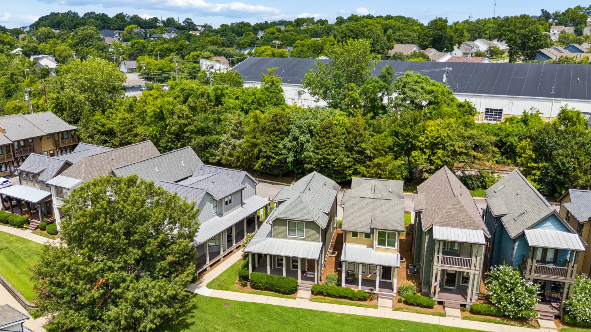 351 Sylvan Park Ln, Nashville, TN 37209