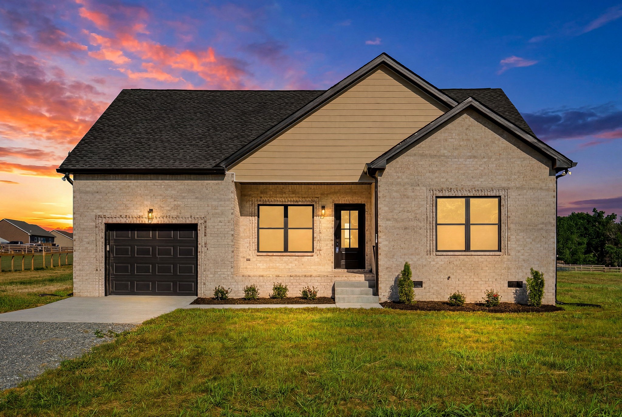719 Mount Vernon Rd, Bethpage, TN 37022